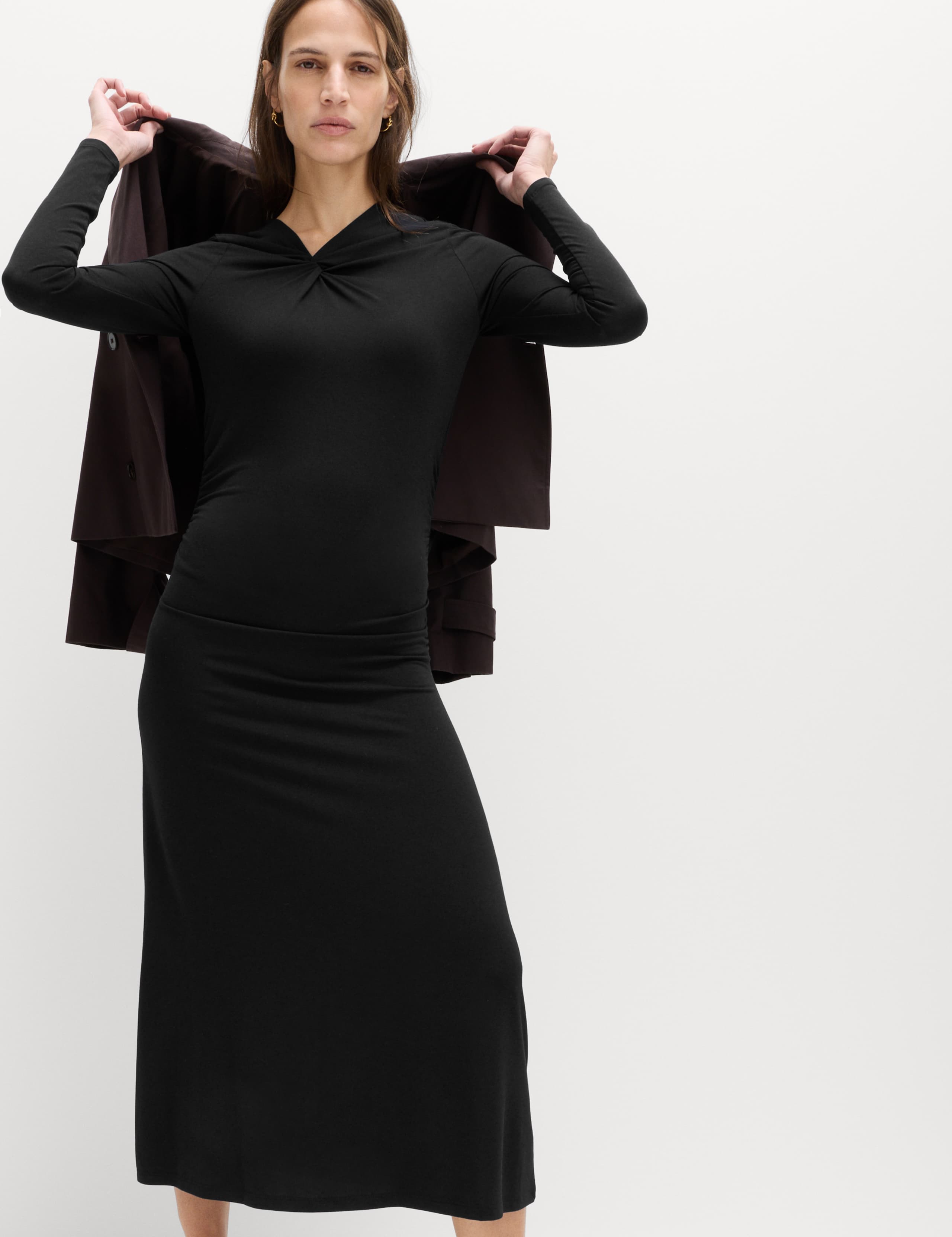 Knot Detail Jersey Ruched Bodycon Dress 4 of 6