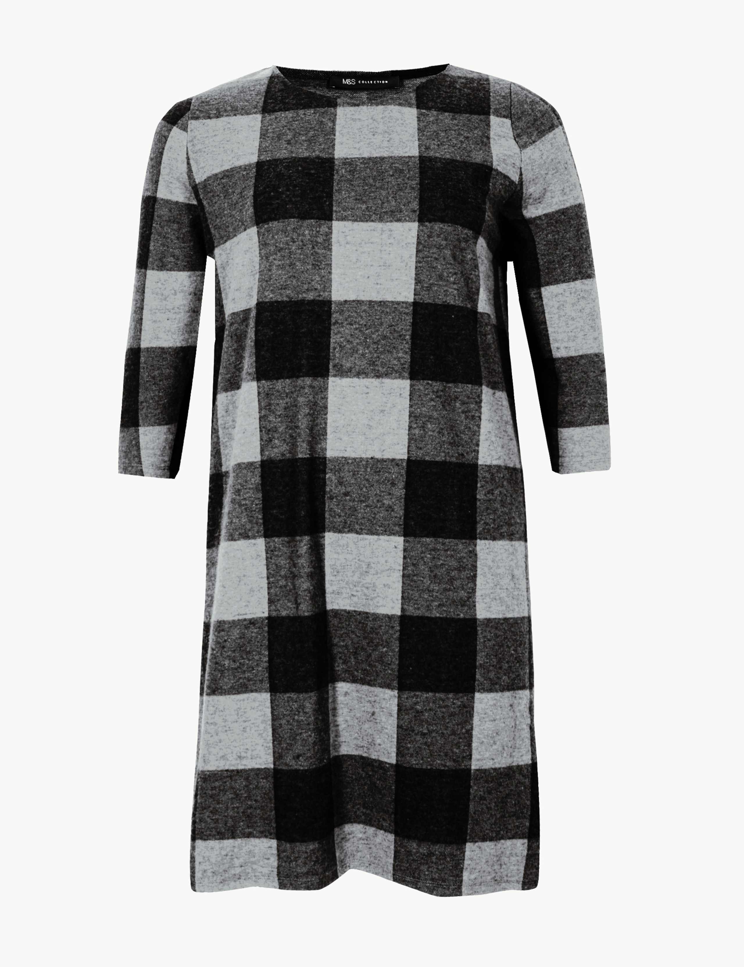 CURVE Checked 3/4 Sleeve Shift Dress 2 of 4