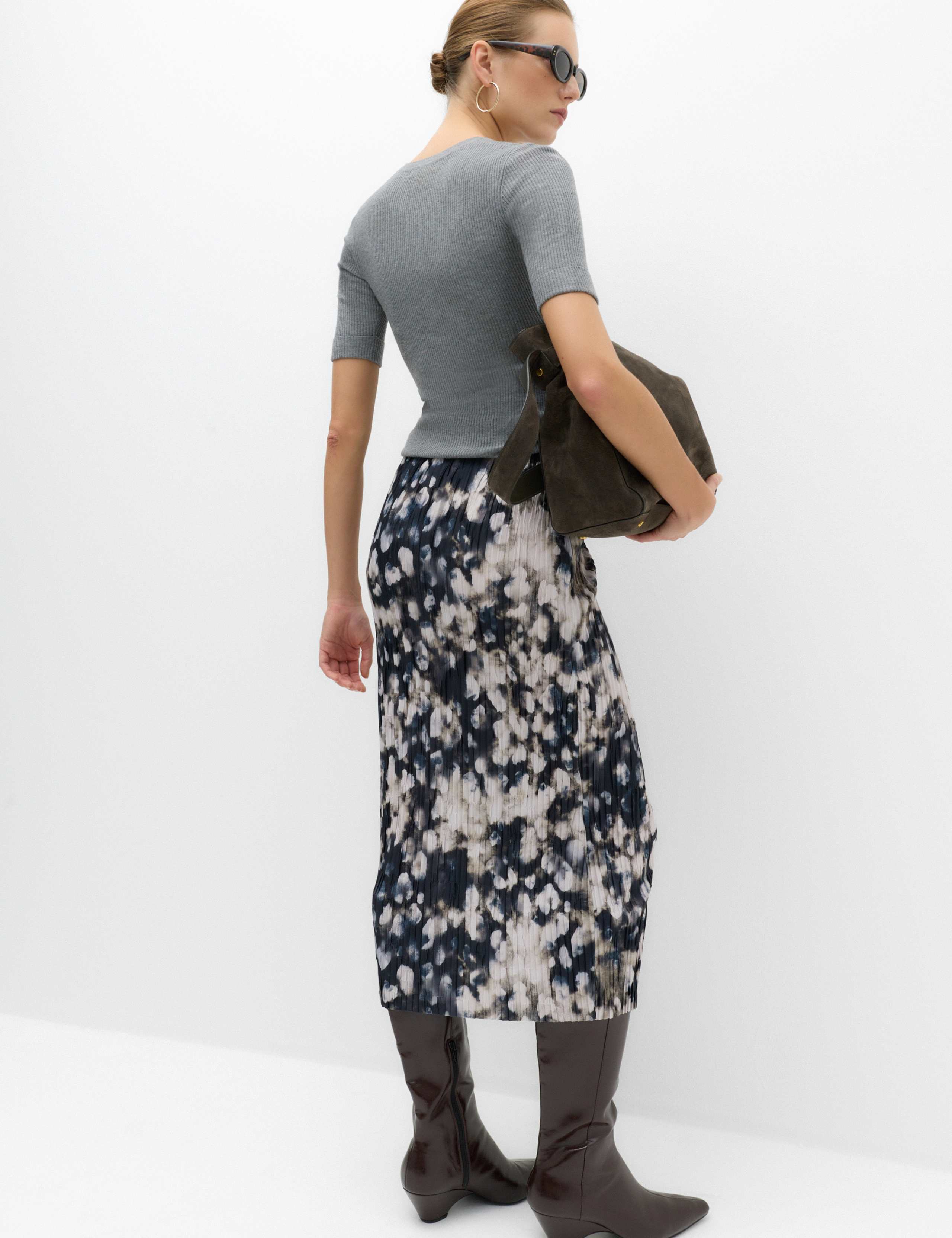 Printed Plisse Midi Column Skirt 3 of 5
