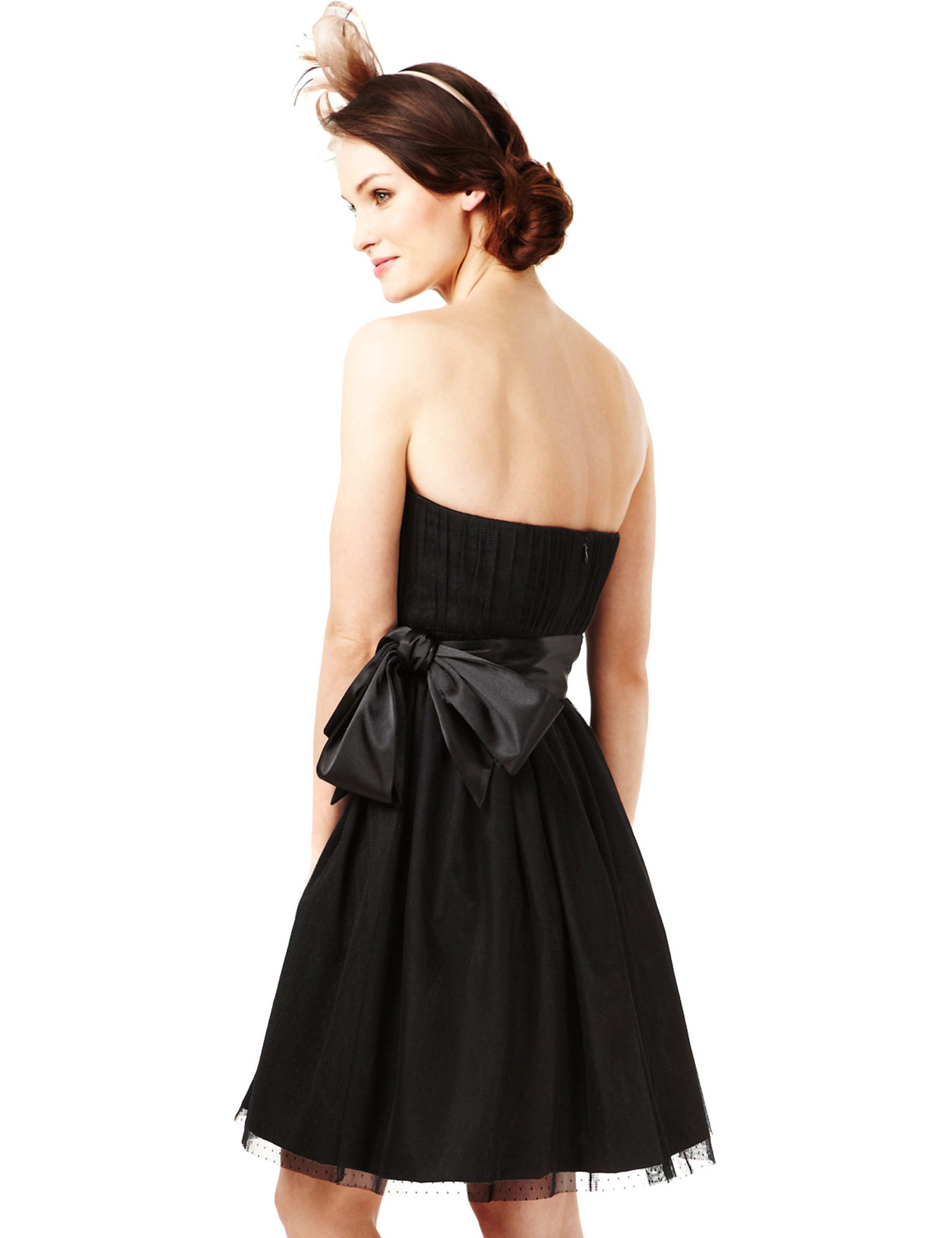 Sleeveless Spotted Mesh Prom Dress ONLINE ONLY 4 of 6