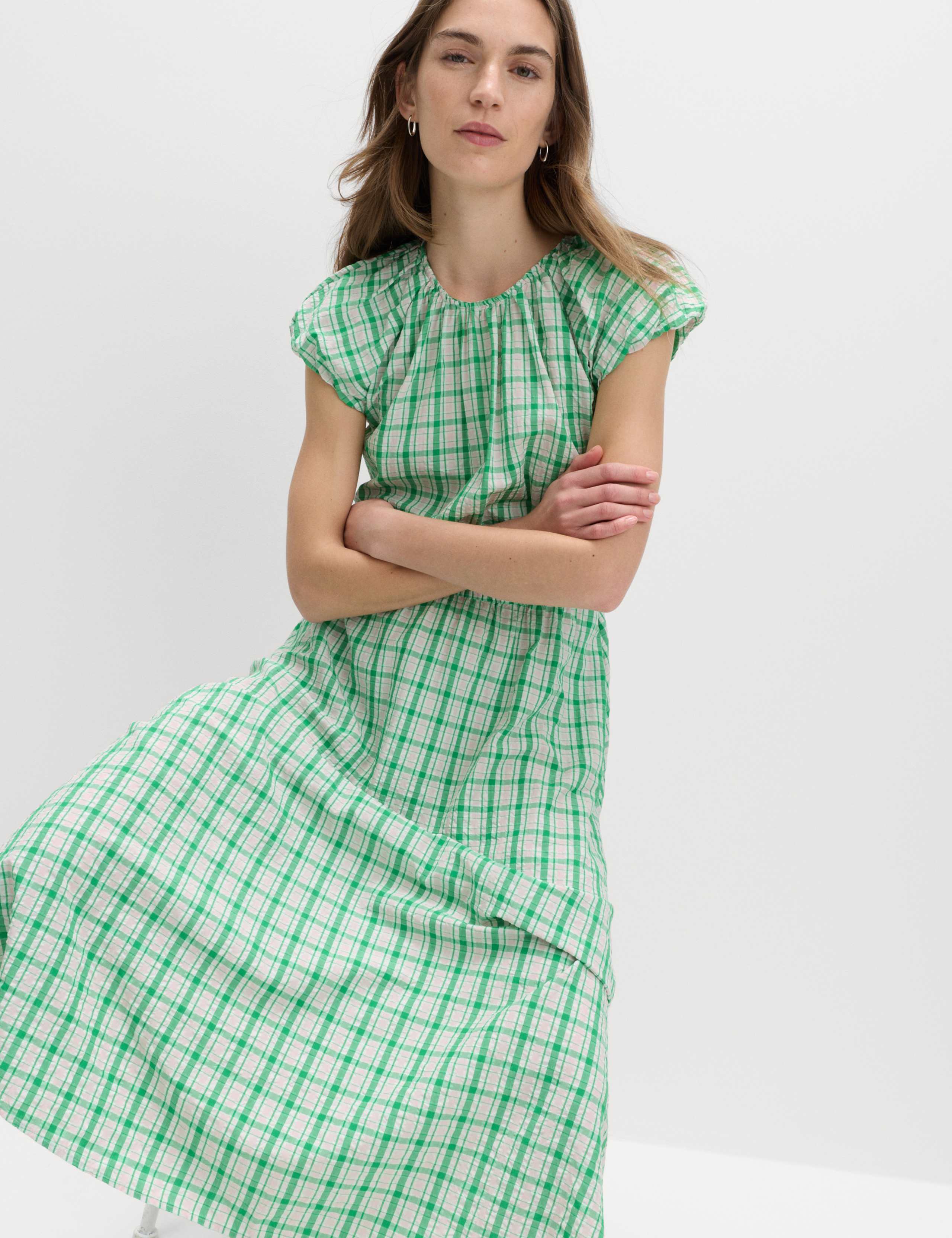 Gingham Puff Sleeve Midi Waisted Dress 7 of 7