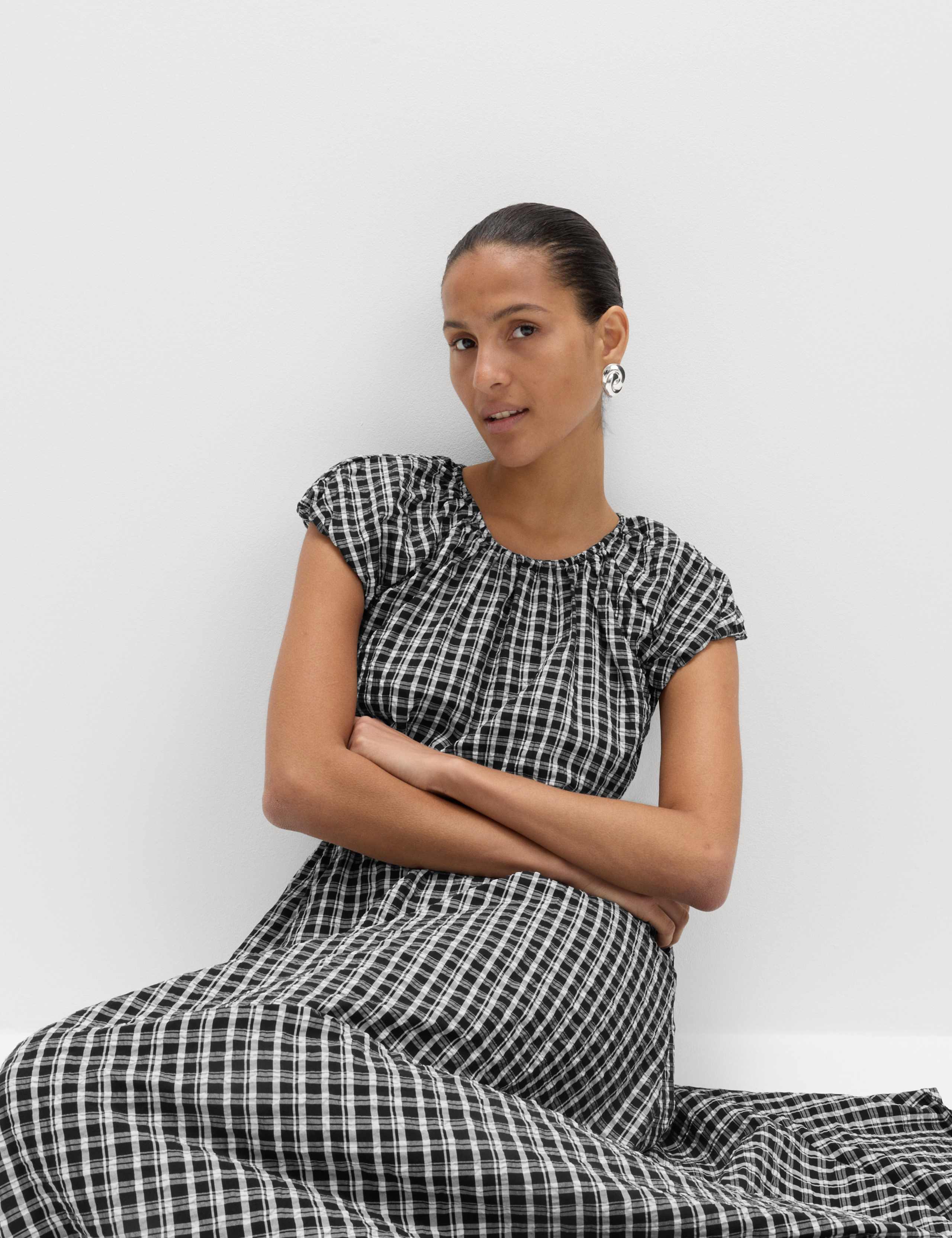 Gingham Puff Sleeve Midi Waisted Dress 3 of 7