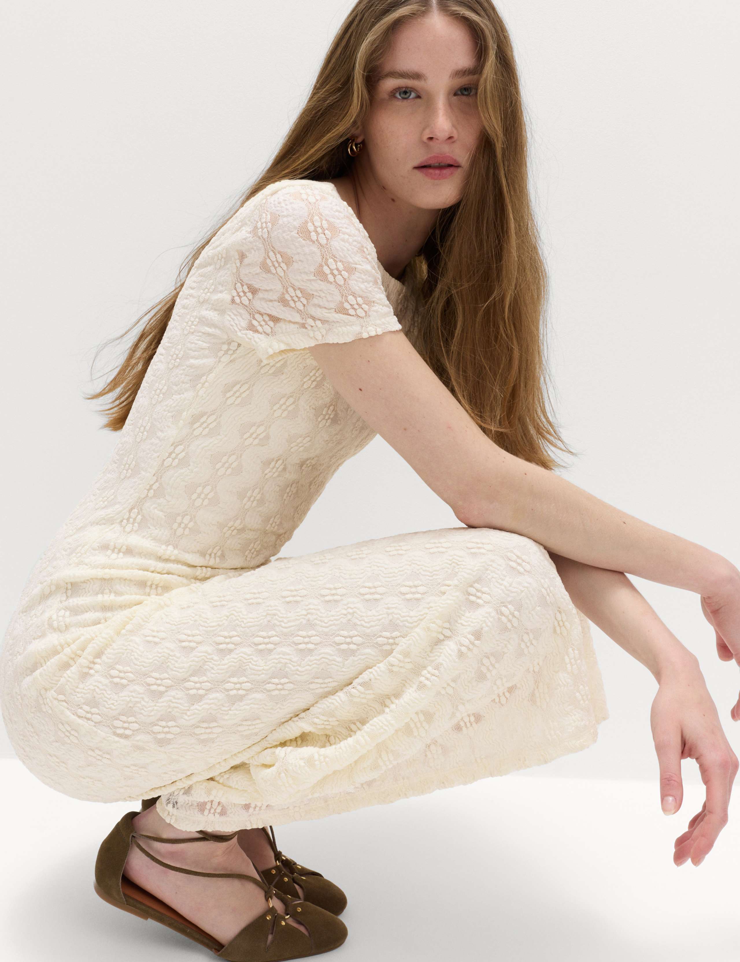 Jersey Lace Round Neck Midi Column Dress 3 of 7