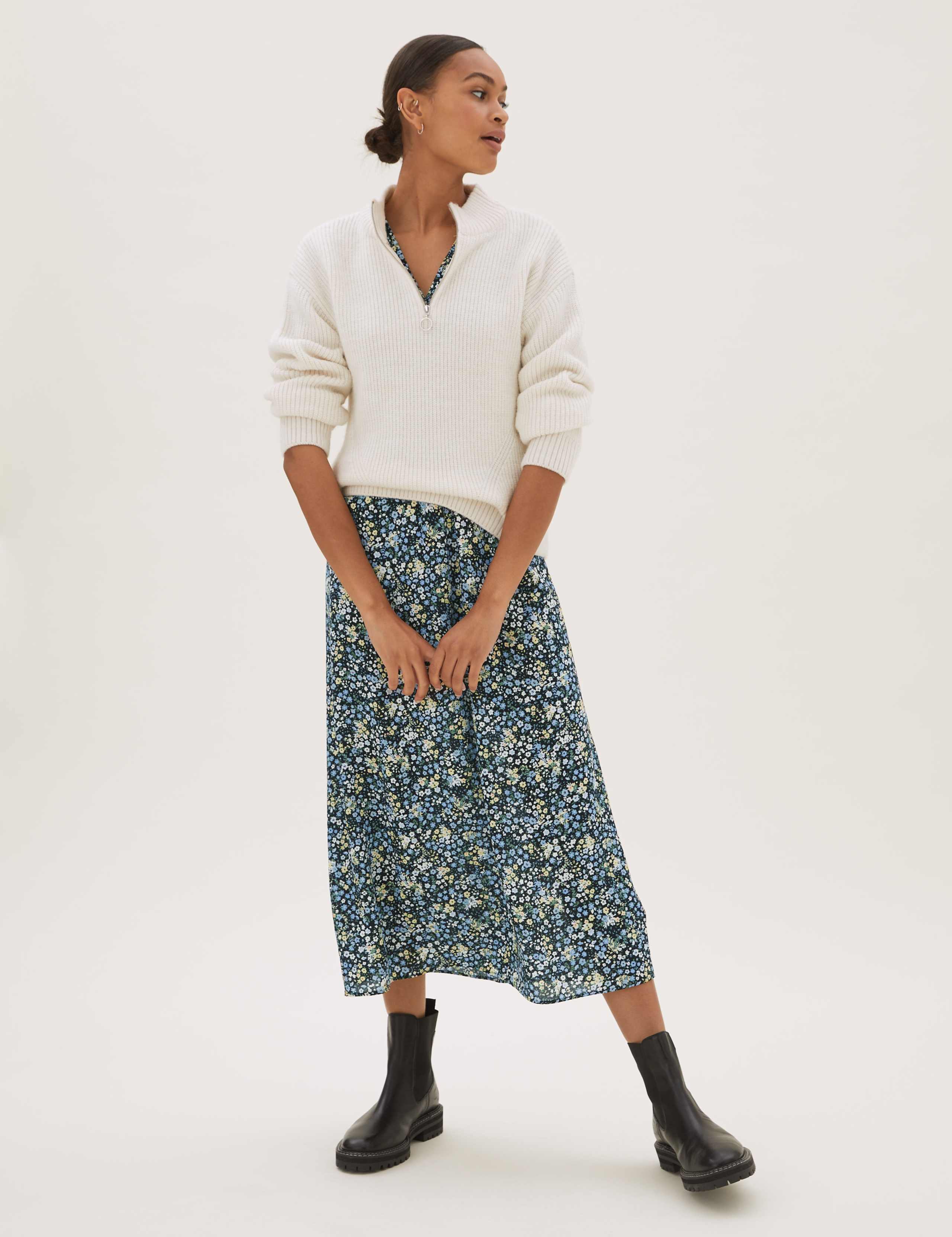 Floral V-Neck Short Sleeve Midi Tea Dress 2 of 5