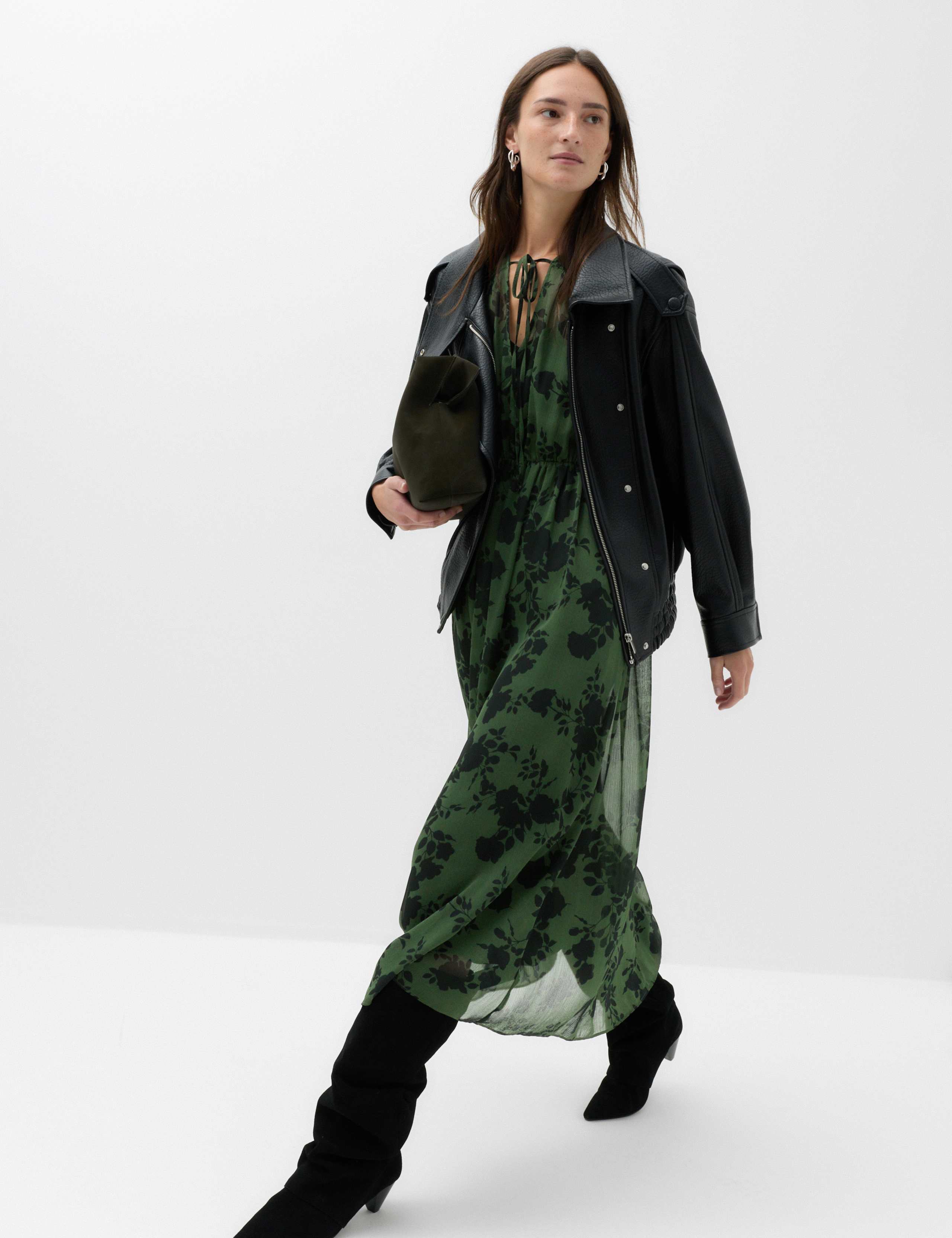Chiffon Floral V Neck Midaxi Waisted Dress 6 of 7