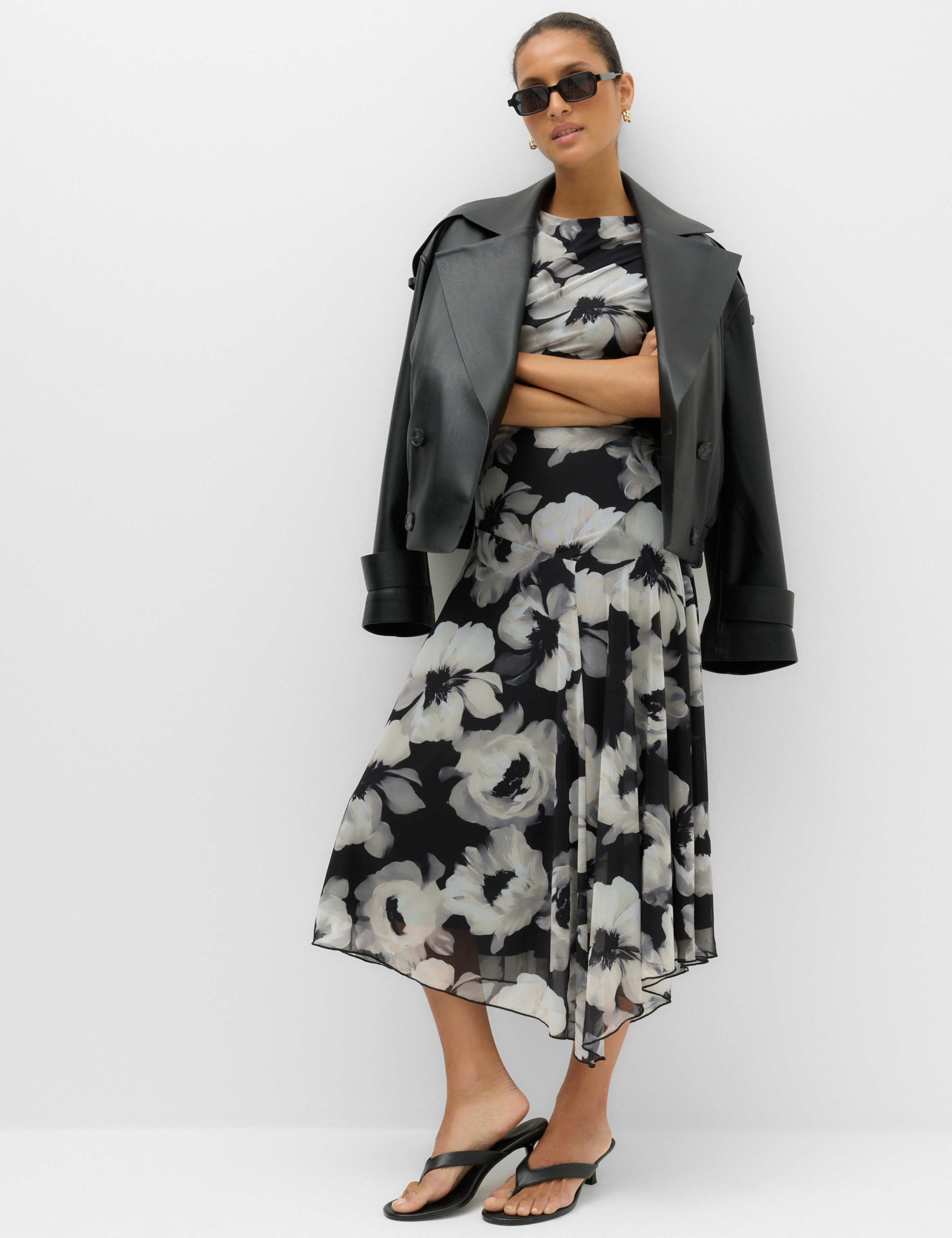 Mesh Floral Ruched Midi Waisted Dress 6 of 7