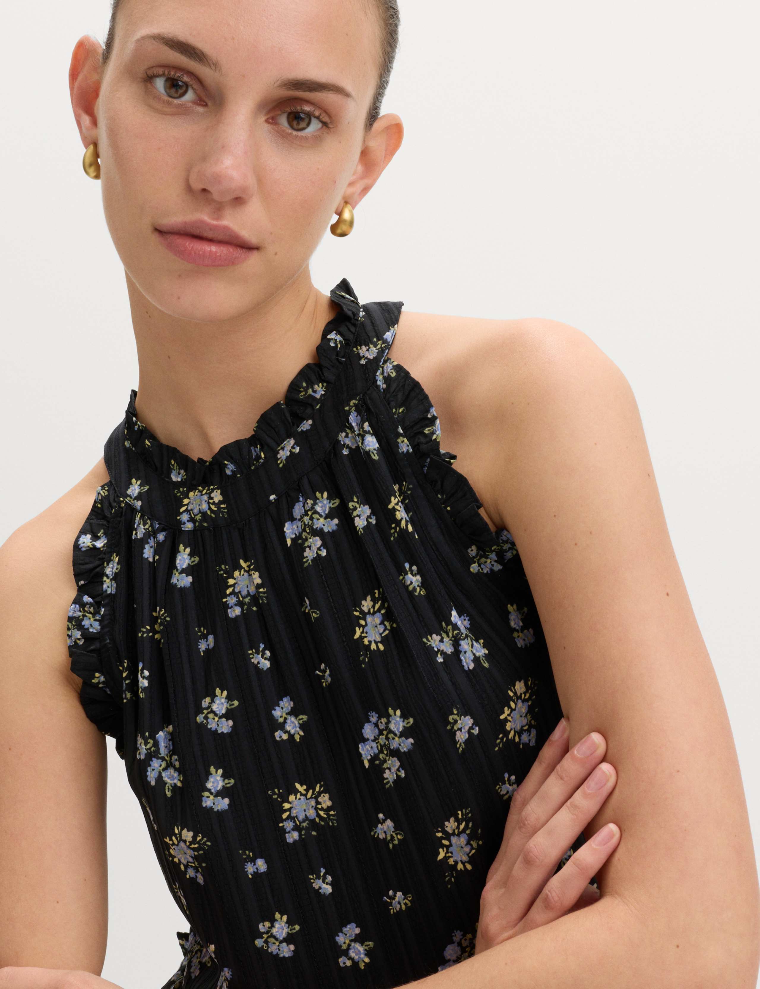 Floral Halter Neck Midi Tiered Dress 3 of 7