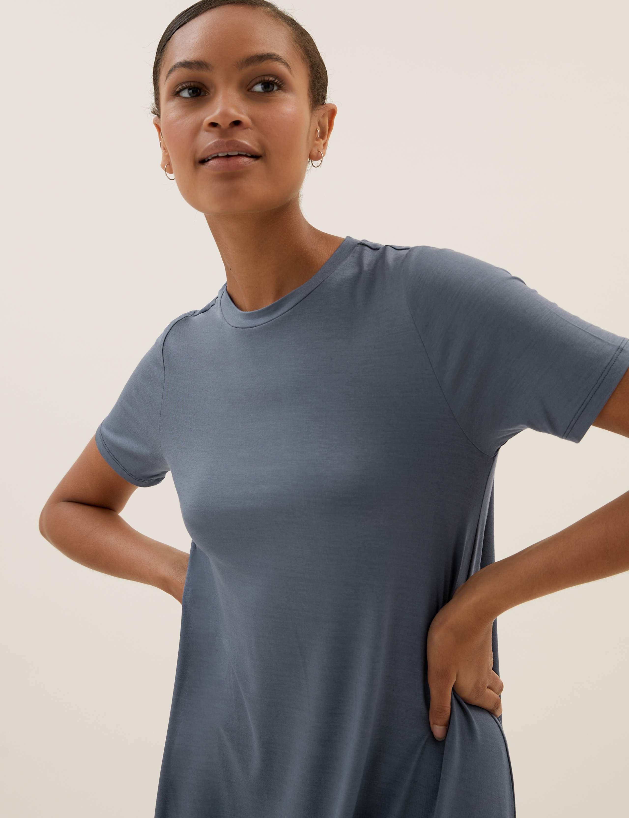 Modal Rich Midi T-Shirt Dress 2 of 5