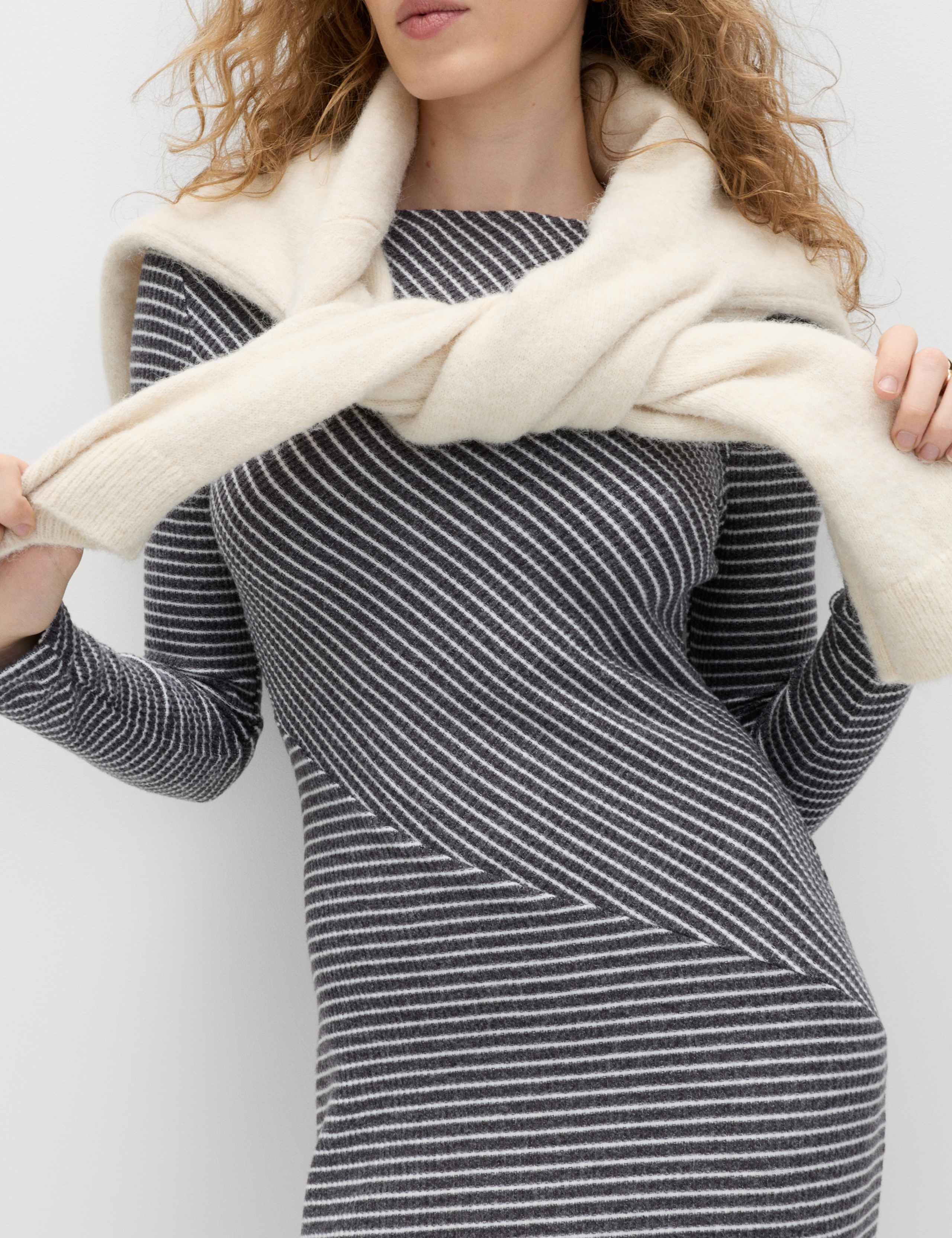 Jersey Cosy Striped Midi Column Dress 6 of 6