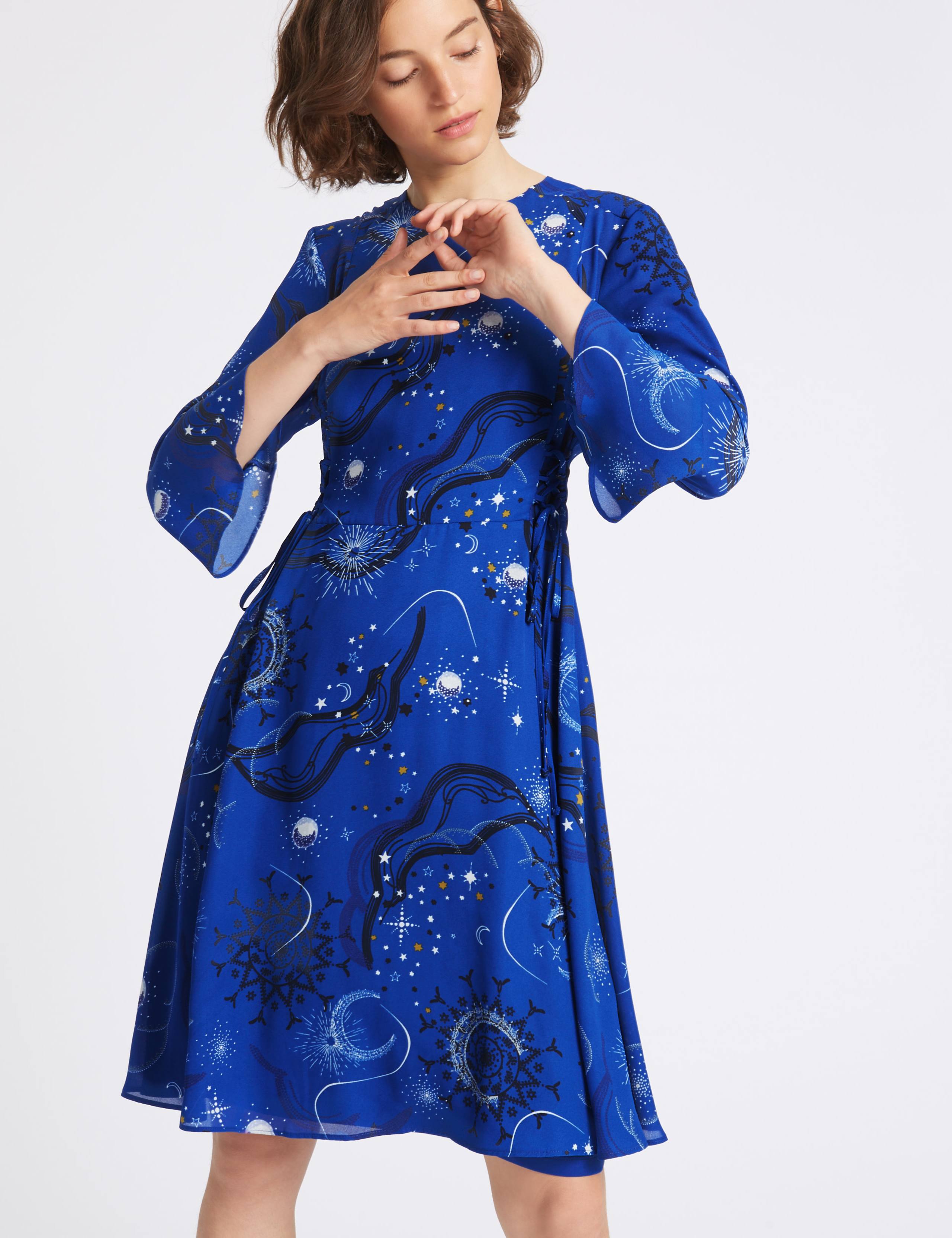 Printed Tie Side Flared Sleeve Midi Dress 3 of 5