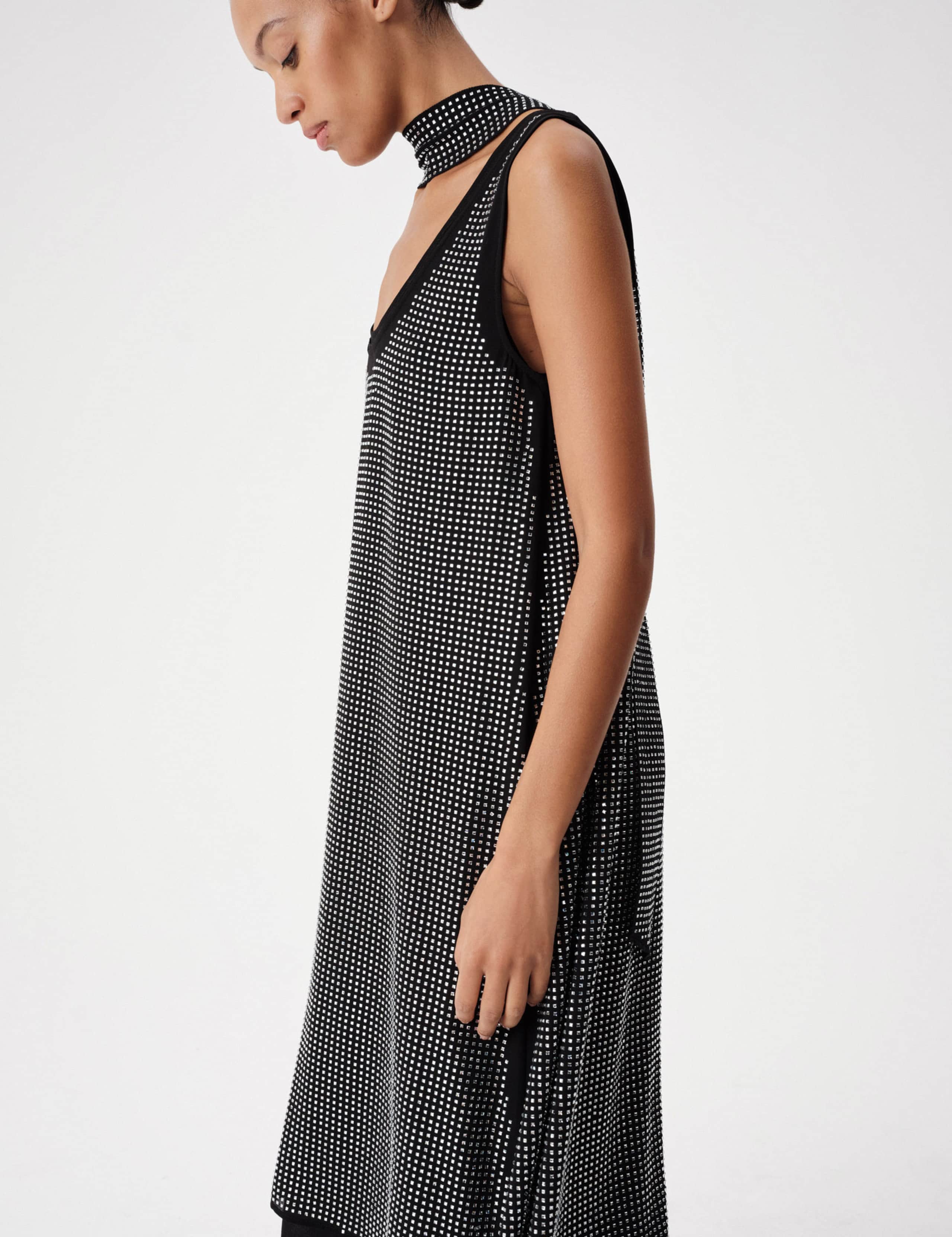 Embellished Scoop Neck Shift Midi Dress 5 of 6