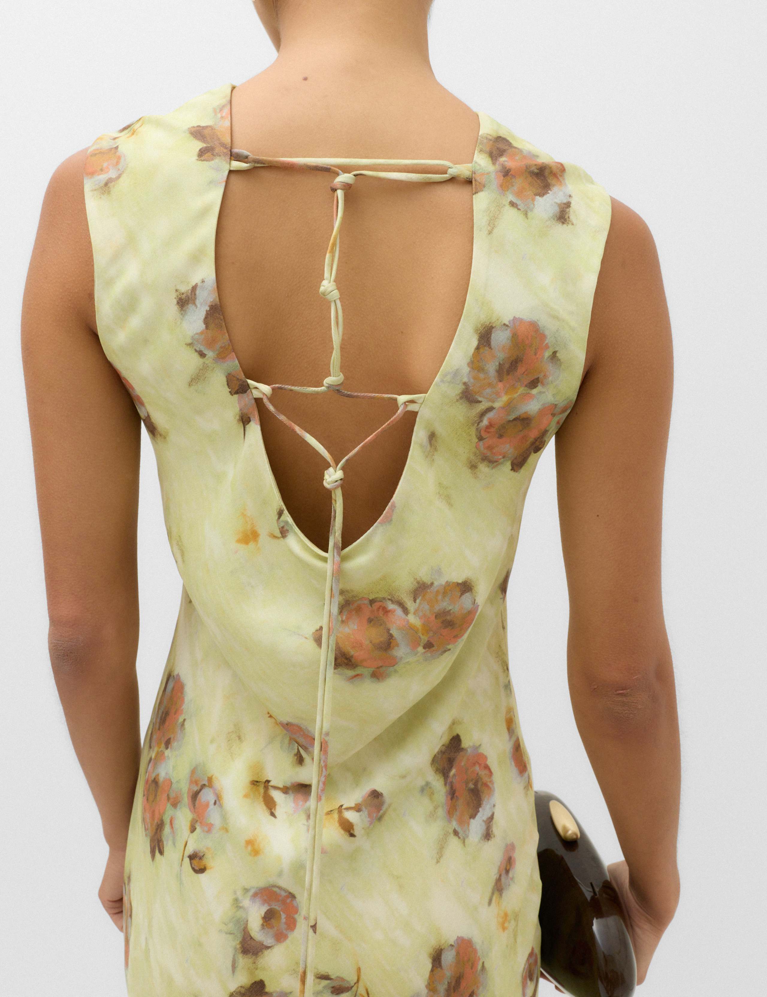 Floral Round Neck Midi Column Dress 3 of 7
