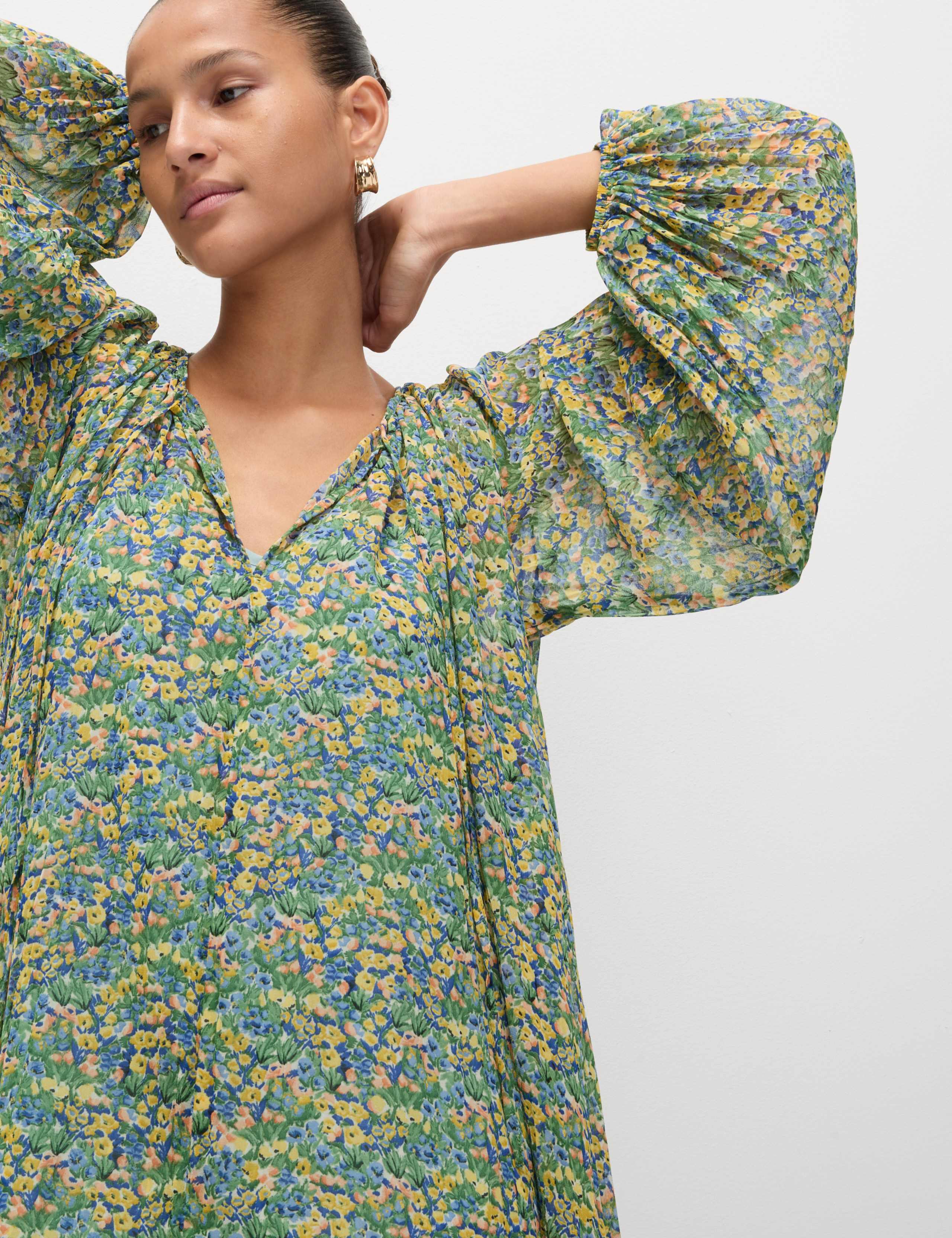 Floral V-Neck Mini Relaxed Smock Dress 6 of 6