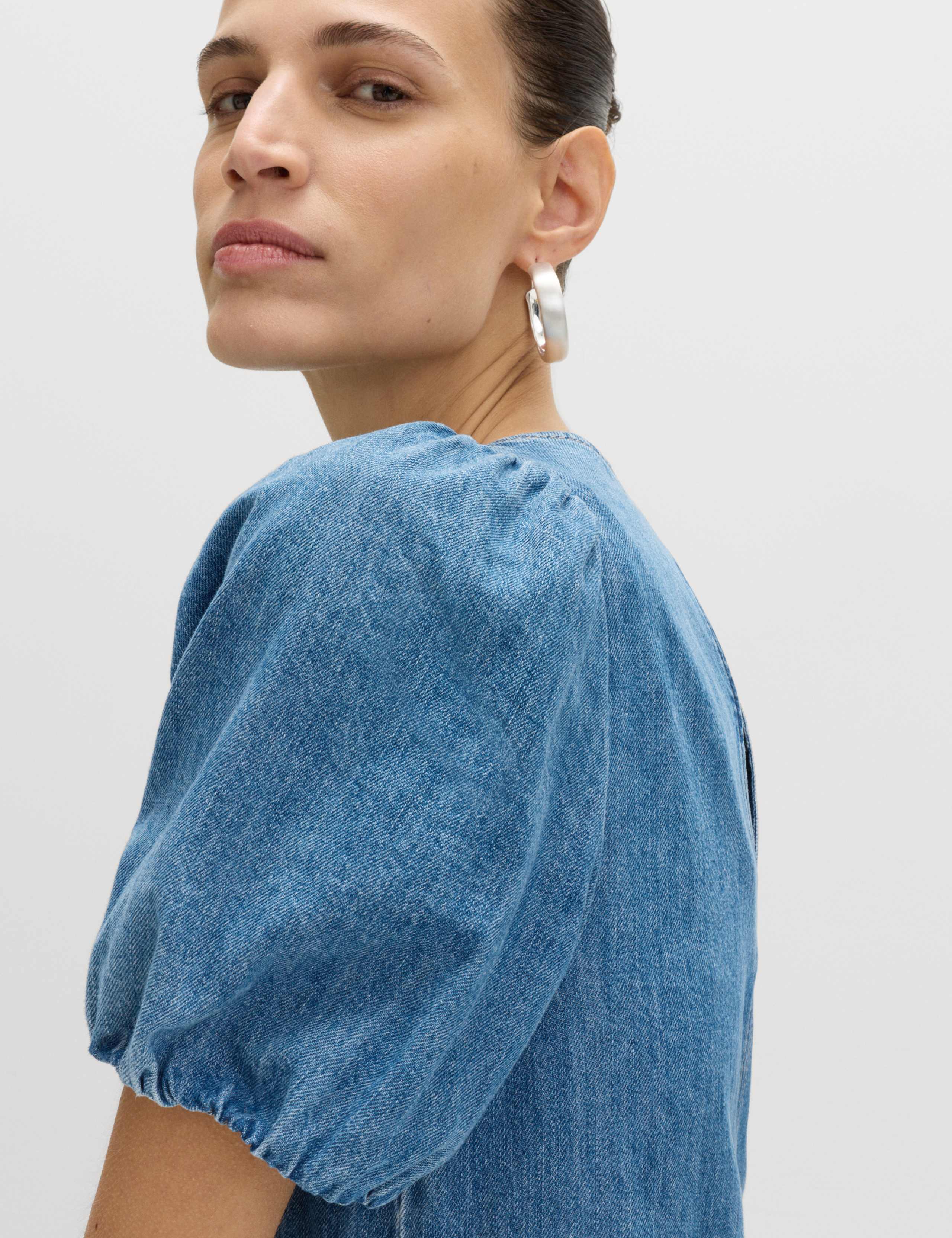 Denim Puff Sleeve Midi Drop Waist Dress 3 of 7