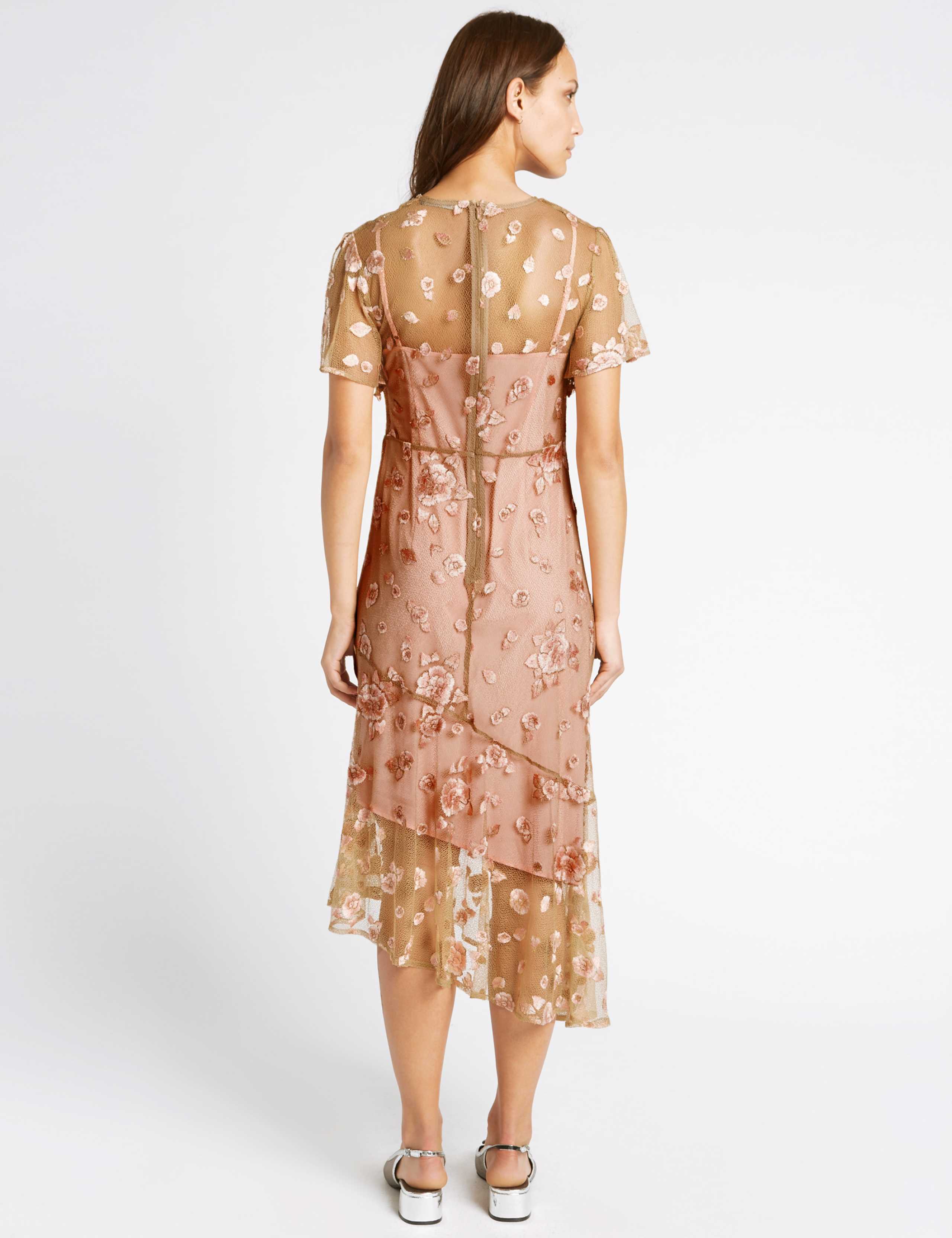 Embroidered Short Sleeve Midi Dress 4 of 5