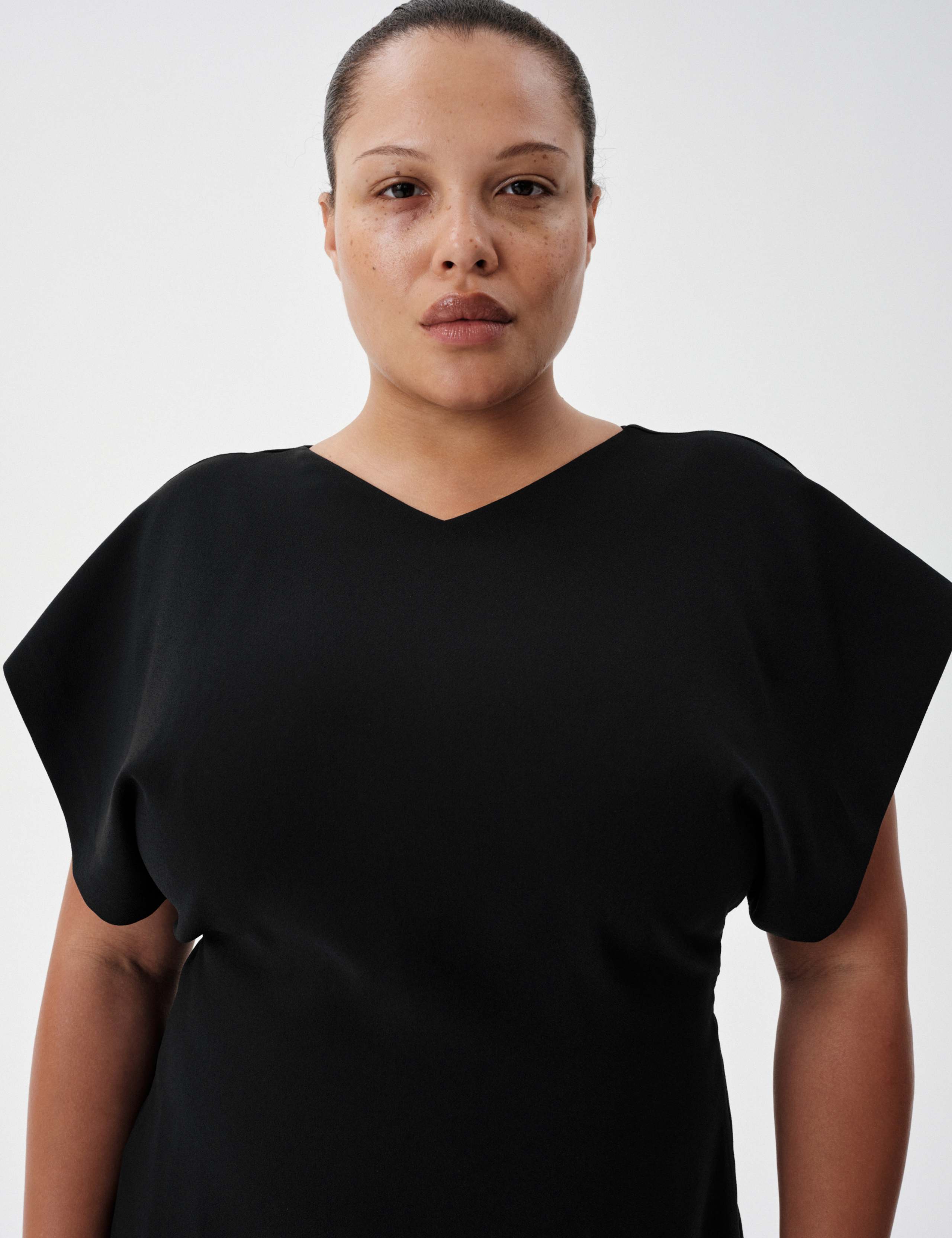 Satin V-Neck Trail Midi Shift Dress 4 of 7