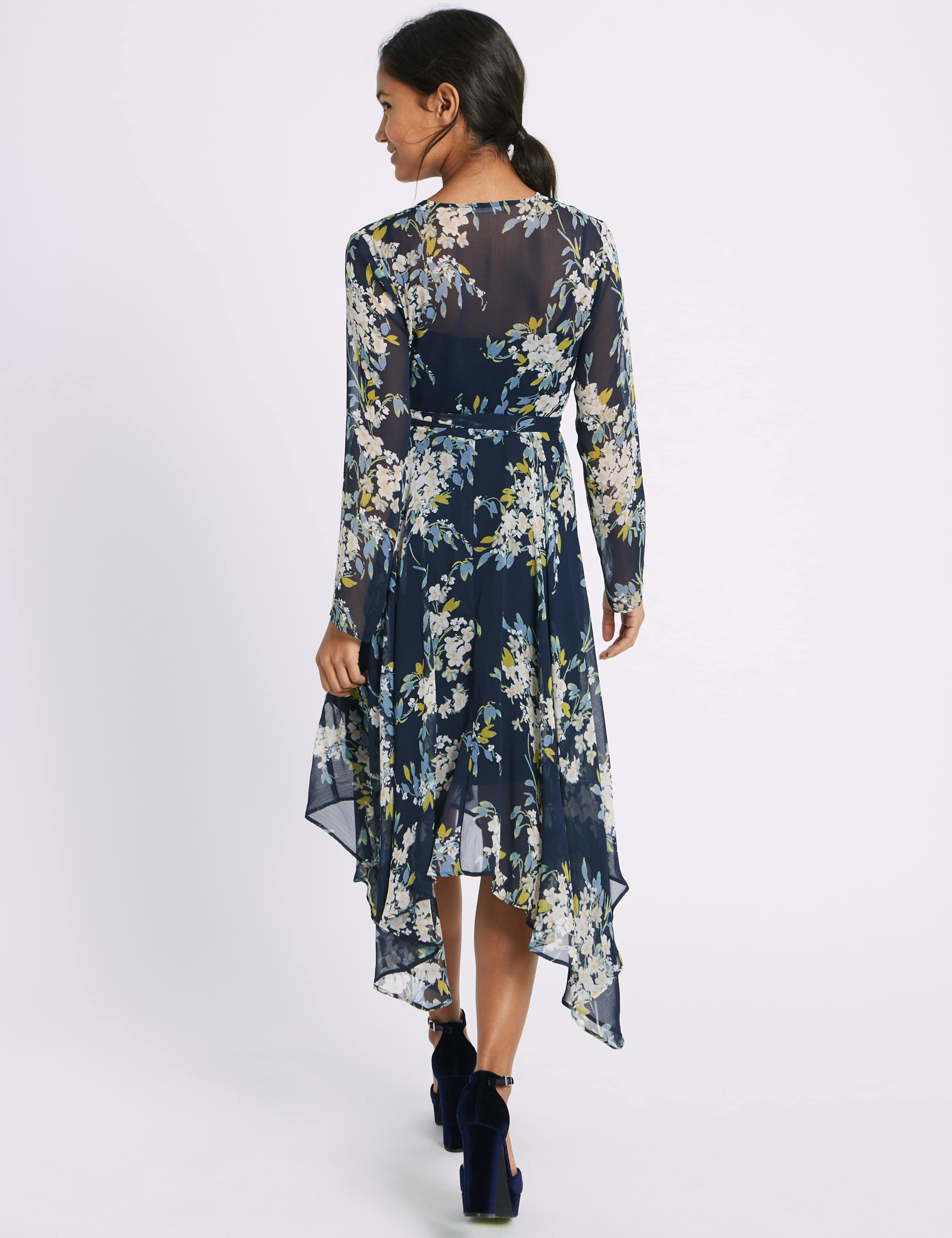 Floral Print Hanky Hem Midi Dress 4 of 5