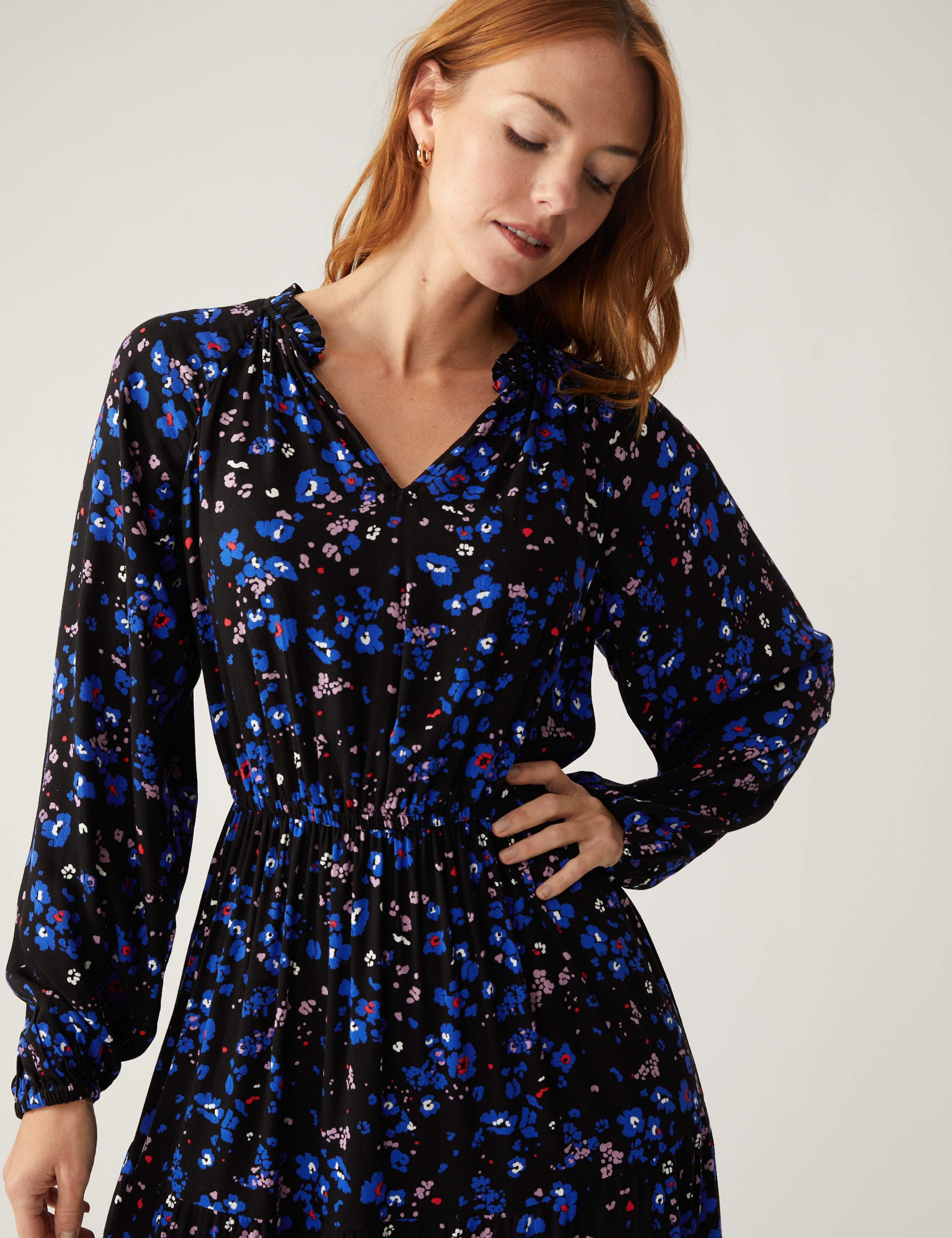 Floral V-Neck Midi Waisted Dress 4 of 5