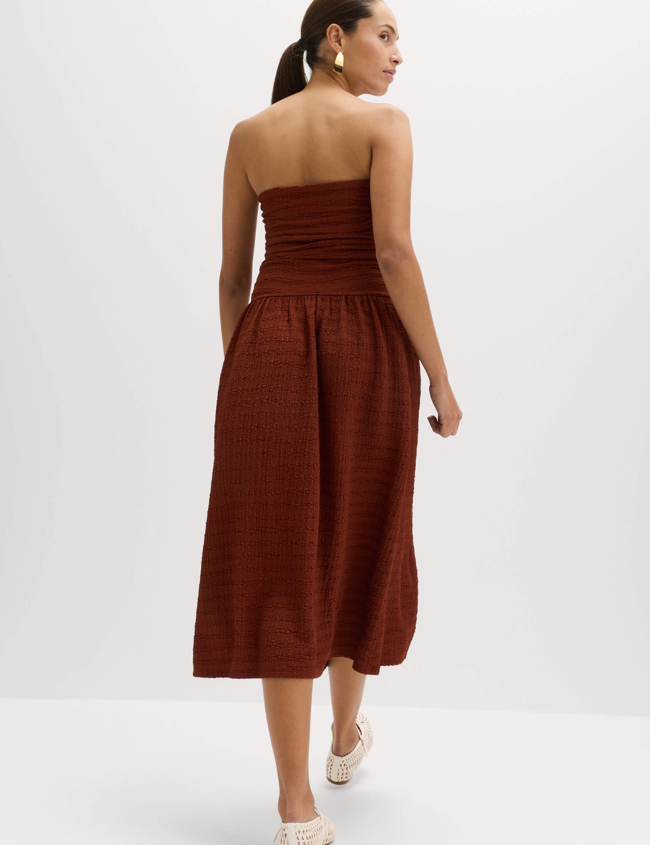 Textured Bandeau Midi Waisted Dress 5 of 7