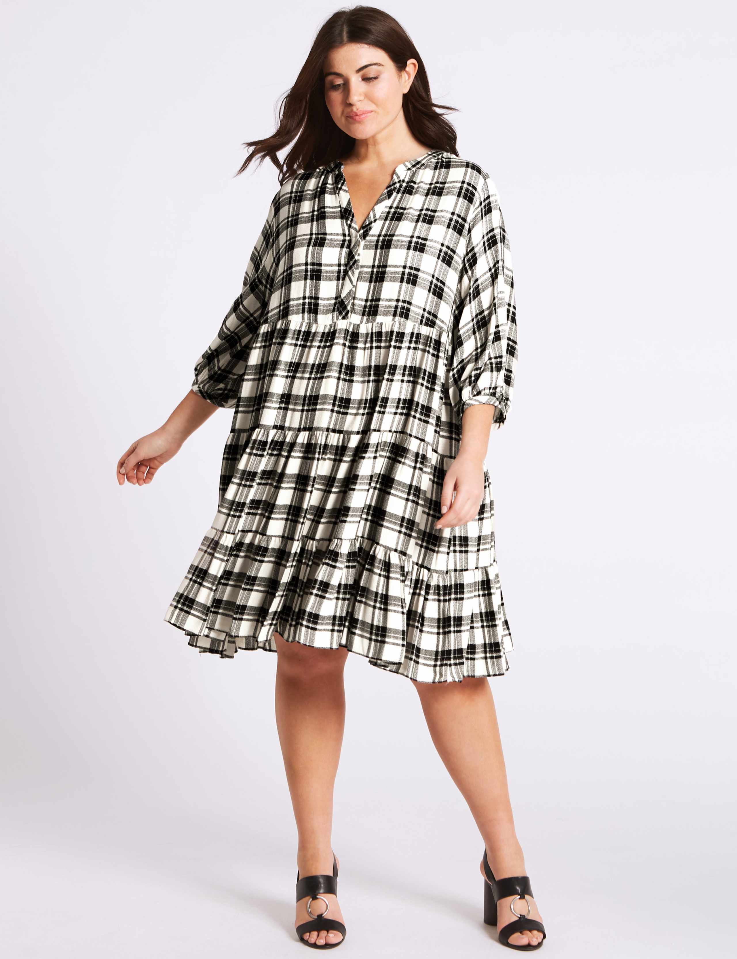 Checked Half Sleeve Skater Dress 4 of 6