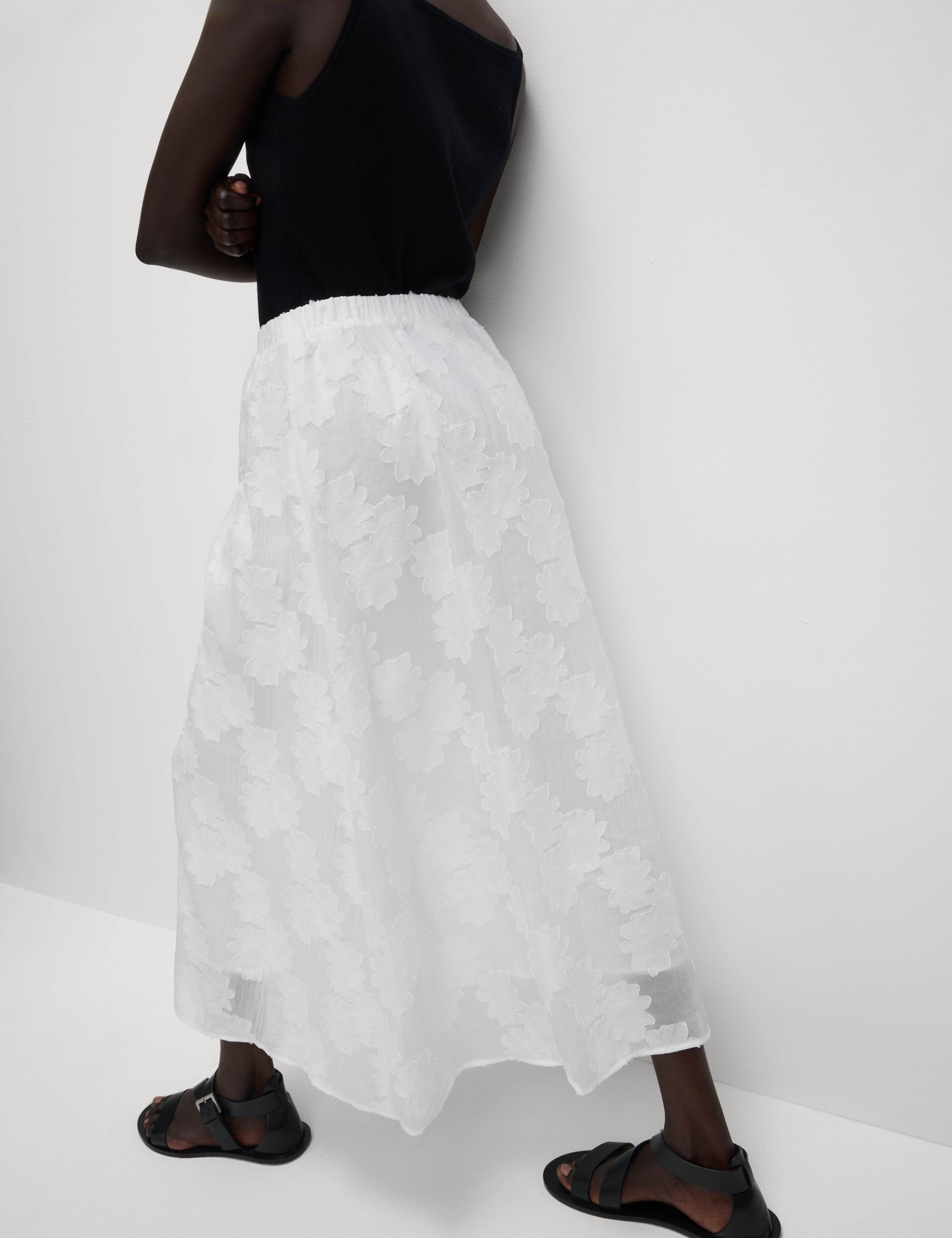 Jacquard Midi Circle Skirt 6 of 6