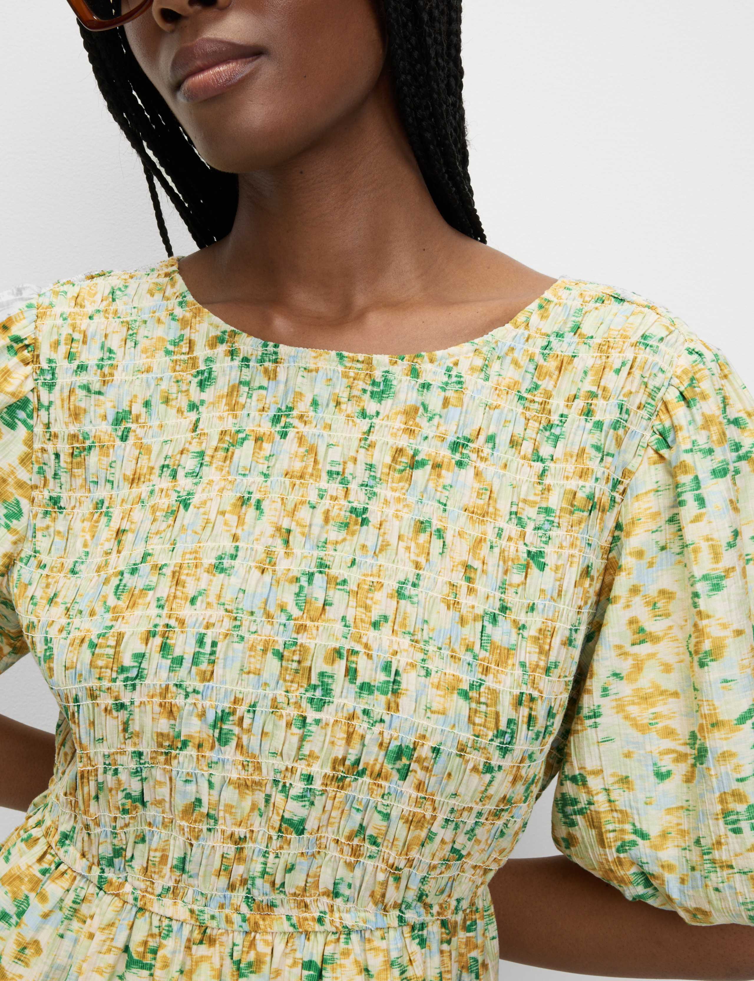 Printed Shirred Midi Waisted Dress 4 of 5