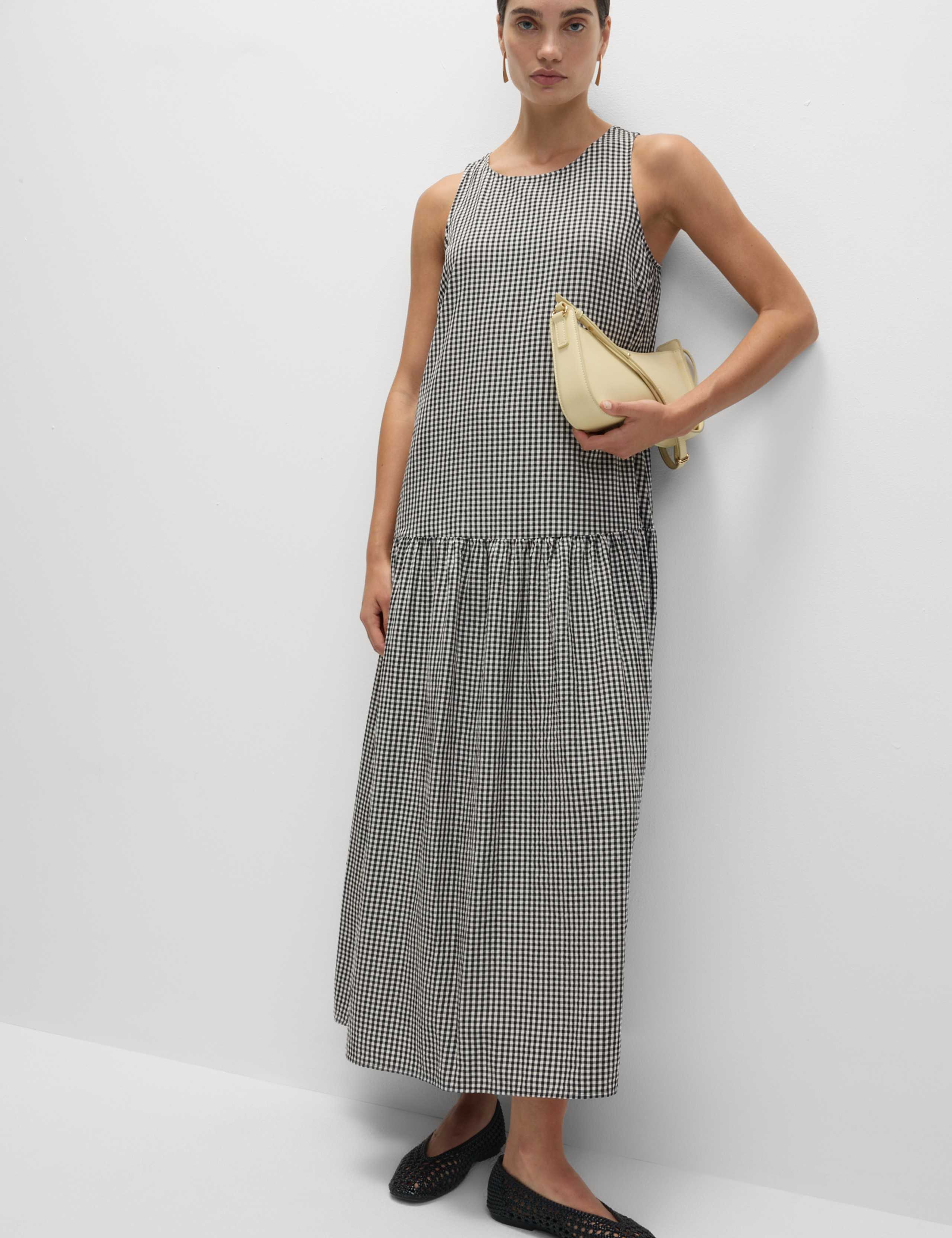 Checked Midaxi Drop Waist Dress 4 of 7