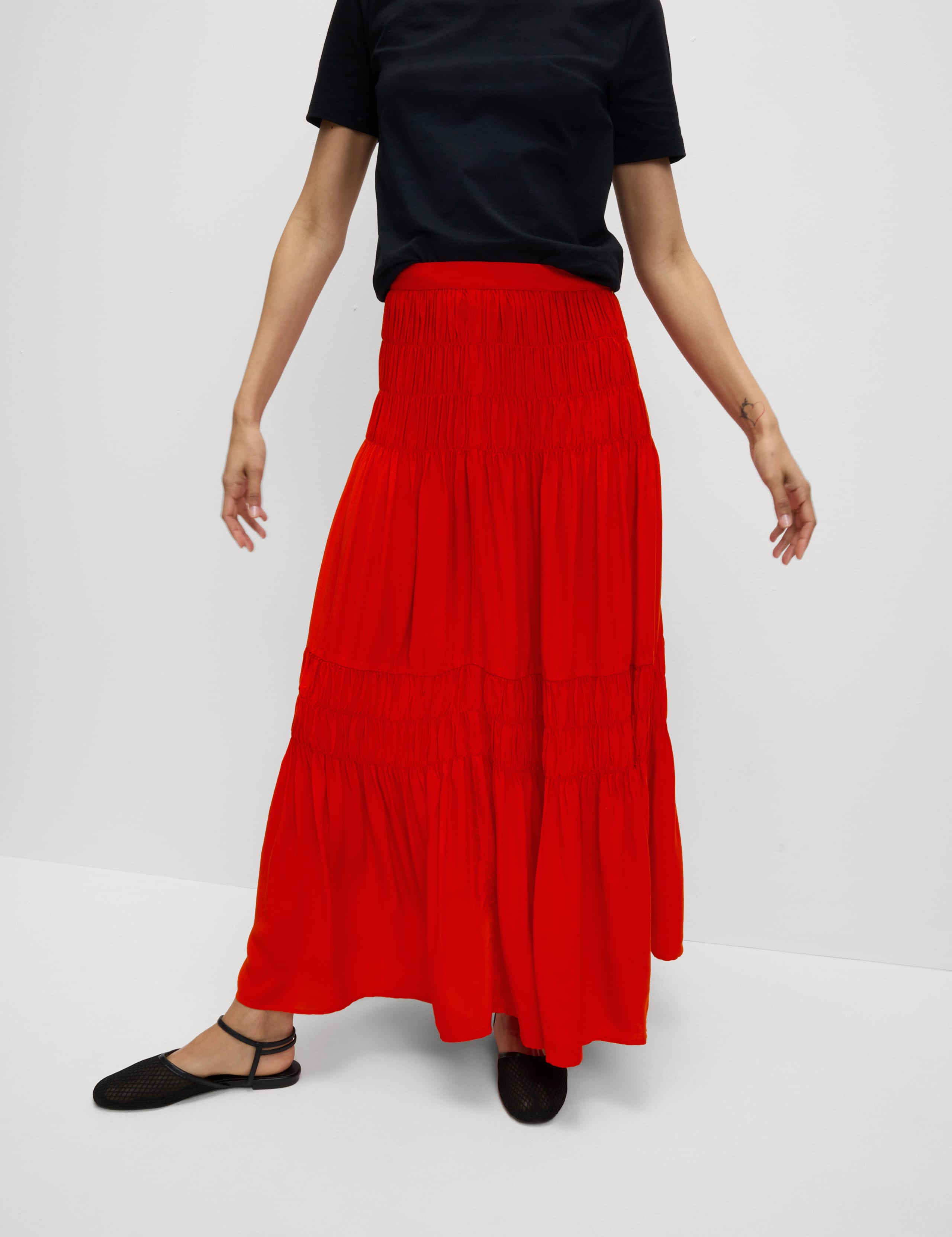 Shirred Midaxi Tiered Skirt 6 of 7