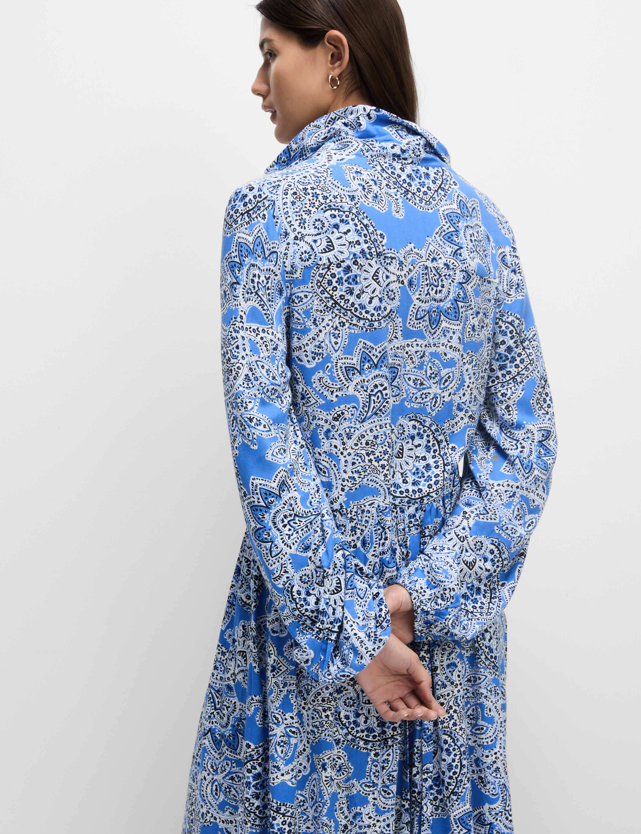 Printed V-Neck Midi Shirt Dress 6 of 6