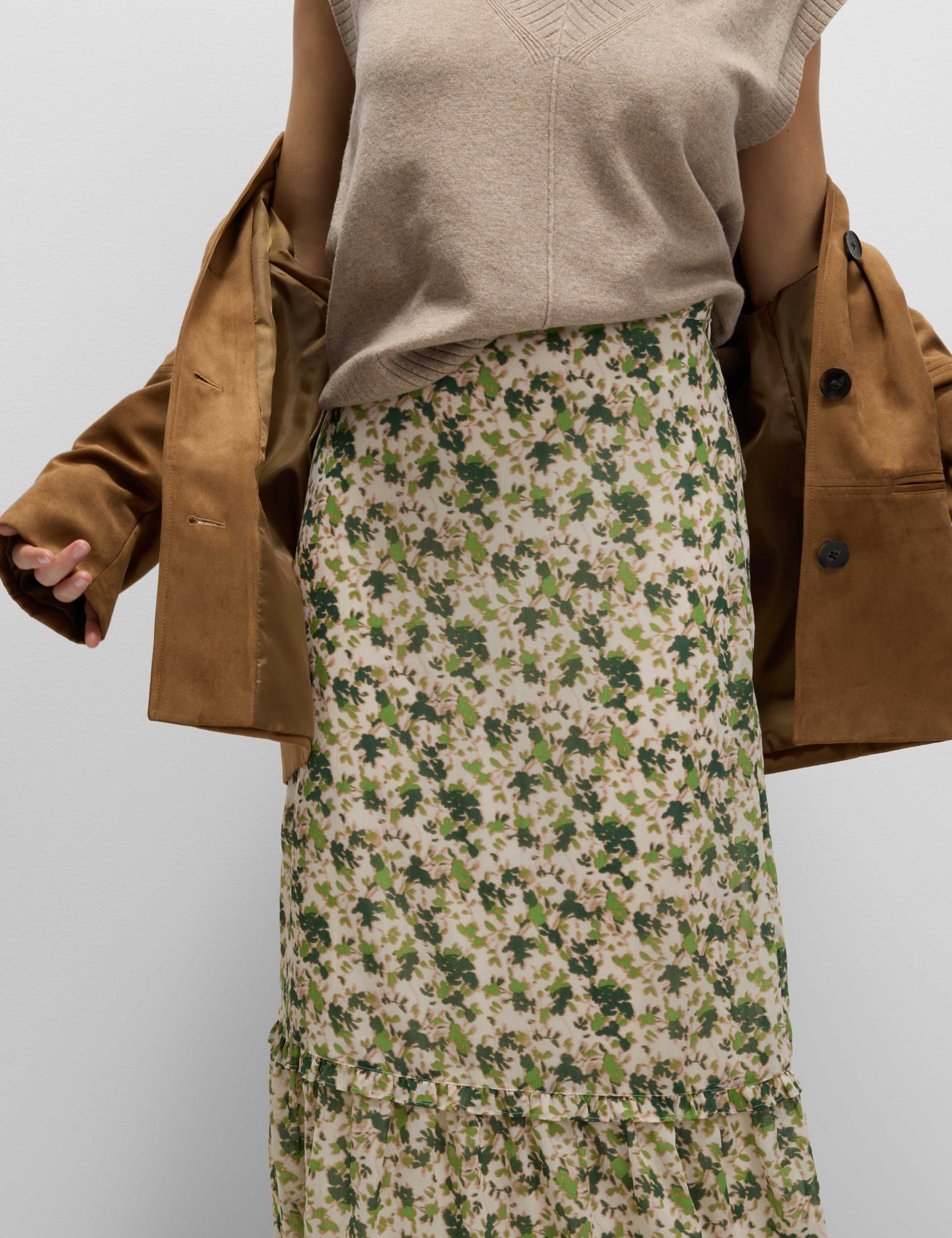 Chiffon Floral Midi Circle Skirt 4 of 4