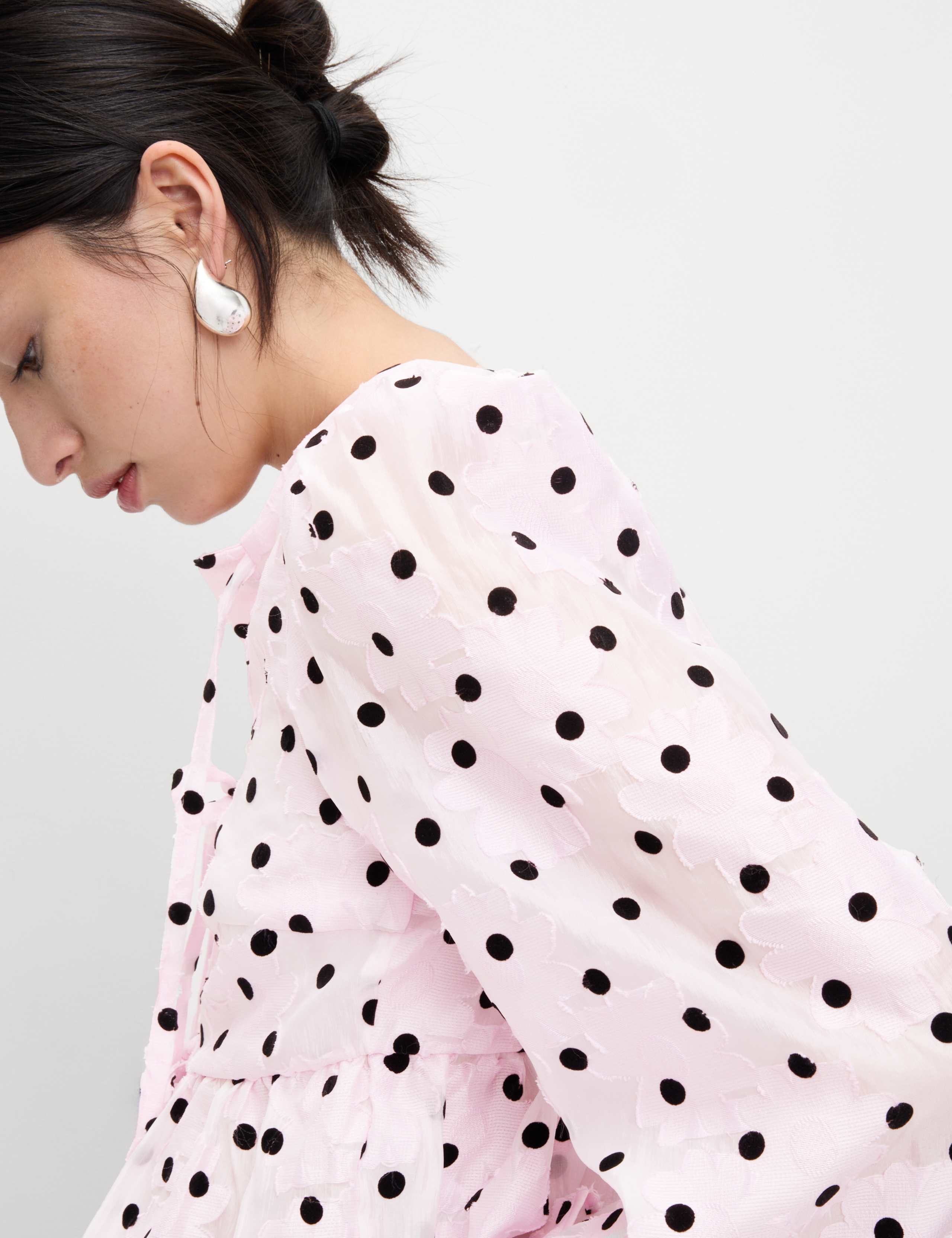 Polka Dot Tie Front Puff Sleeve Blouse 3 of 7