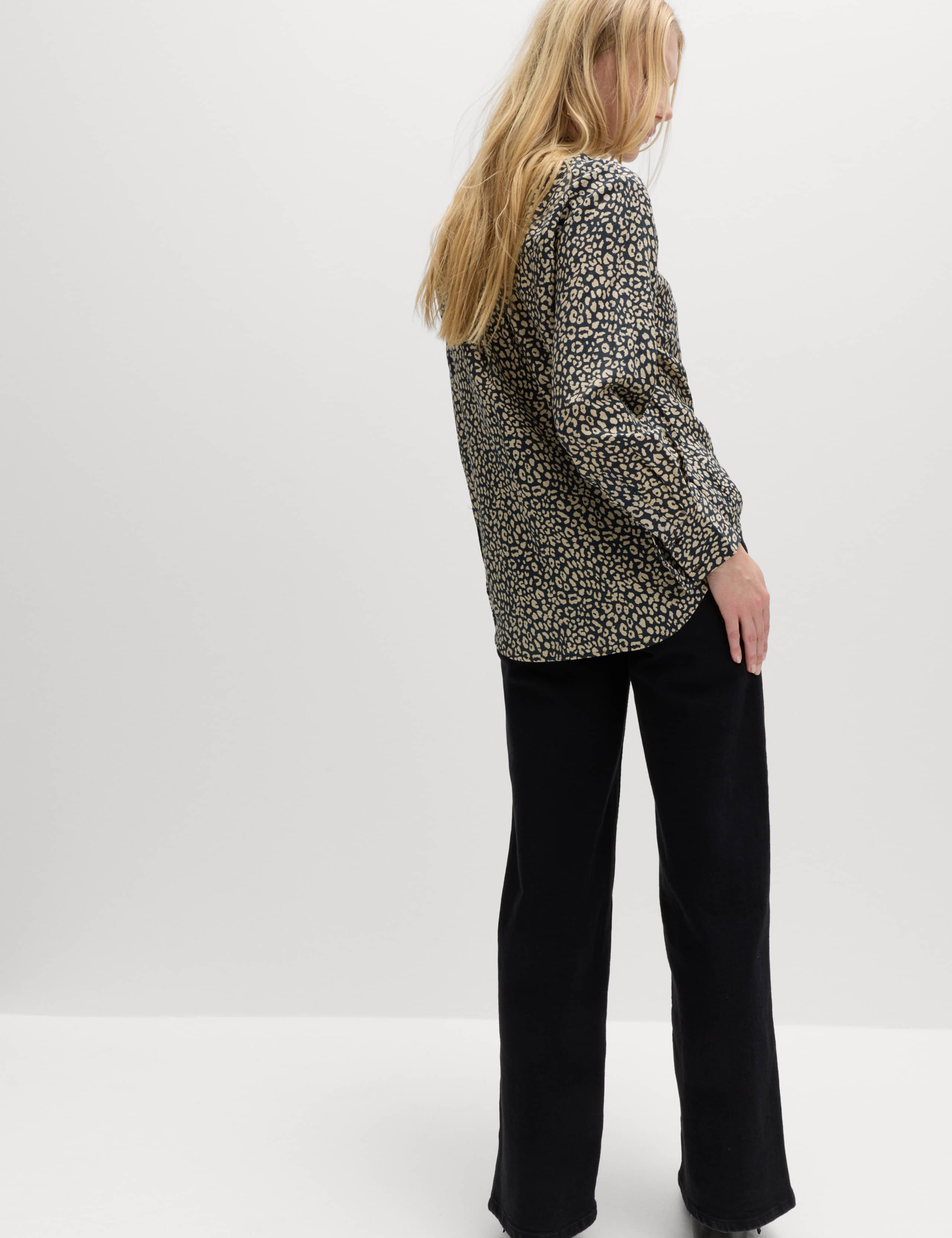 Textured Print Long Sleeve Shirt 4 of 5