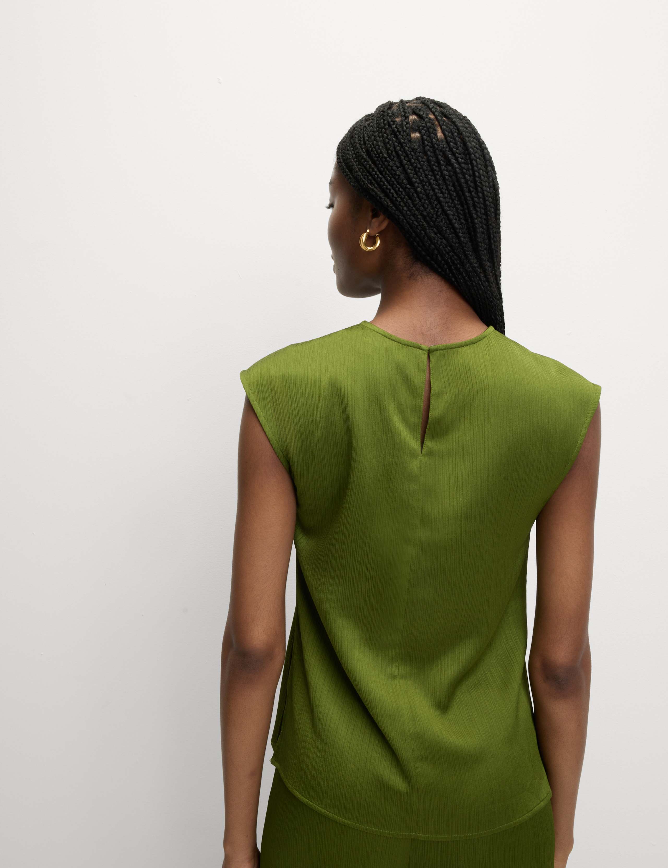 Plisse Round Neck Sleeveless Top 5 of 7