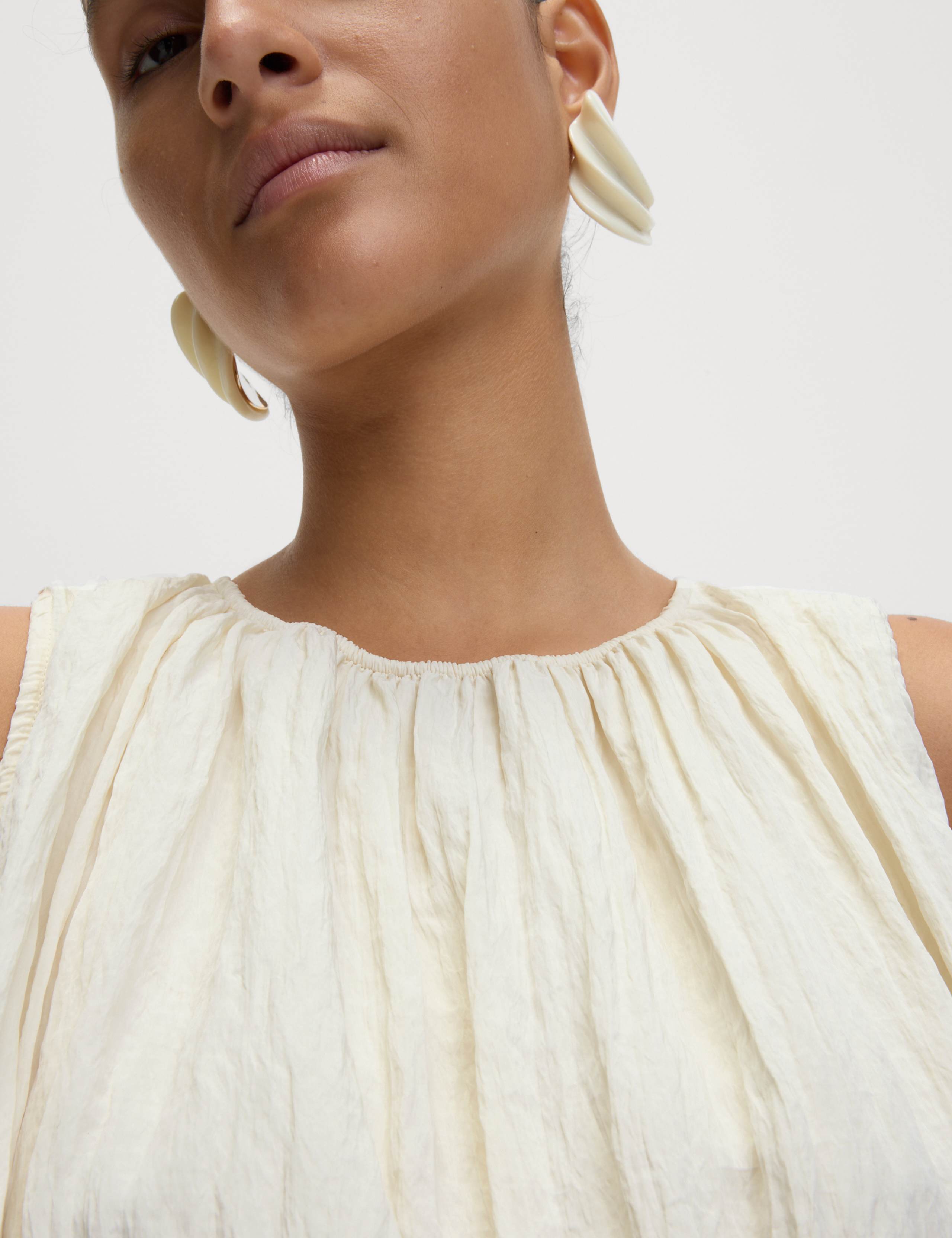 Bubble Hem Crinkle Tank Top 5 of 6