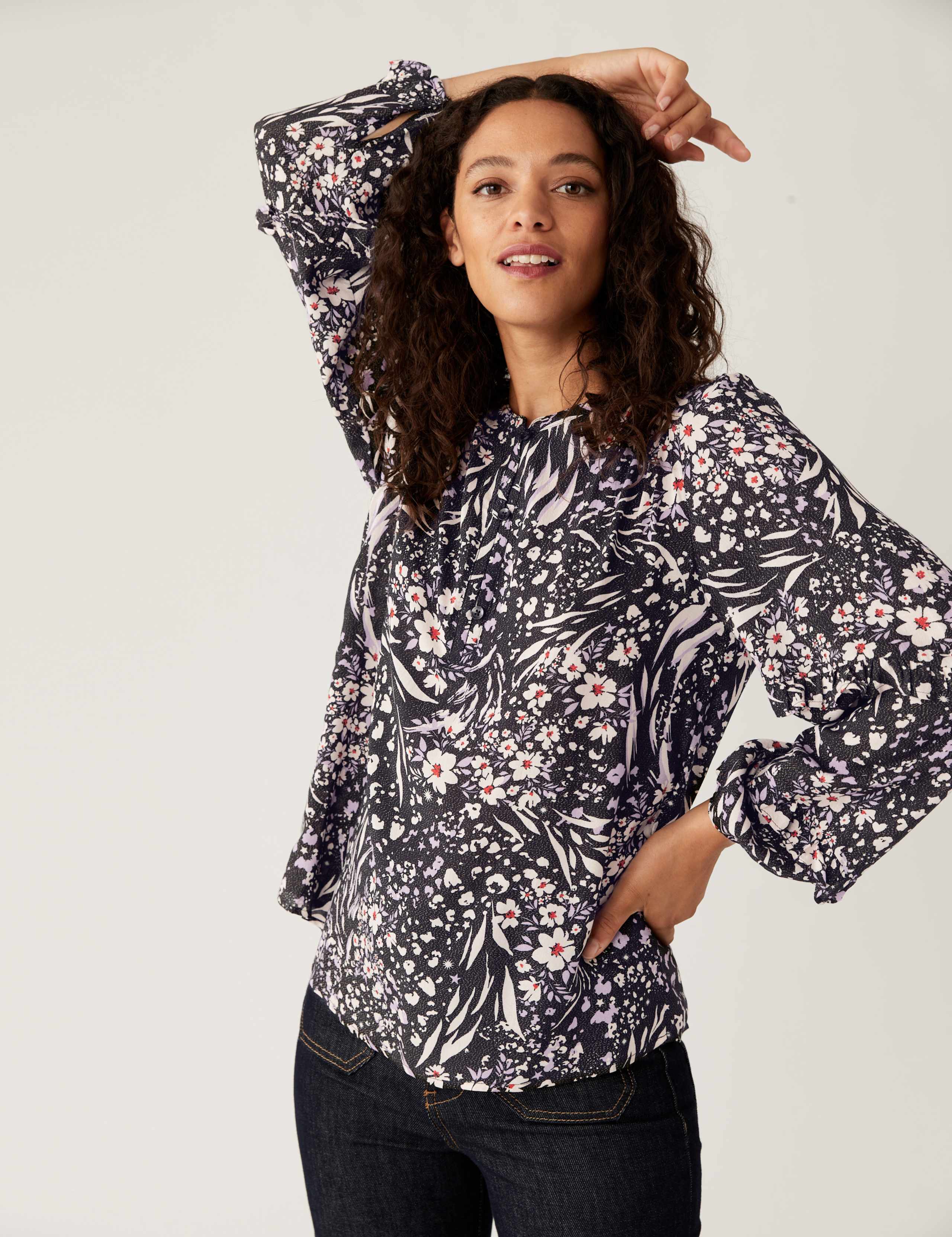 Star Print Sparkly Round Neck Blouse 3 of 6