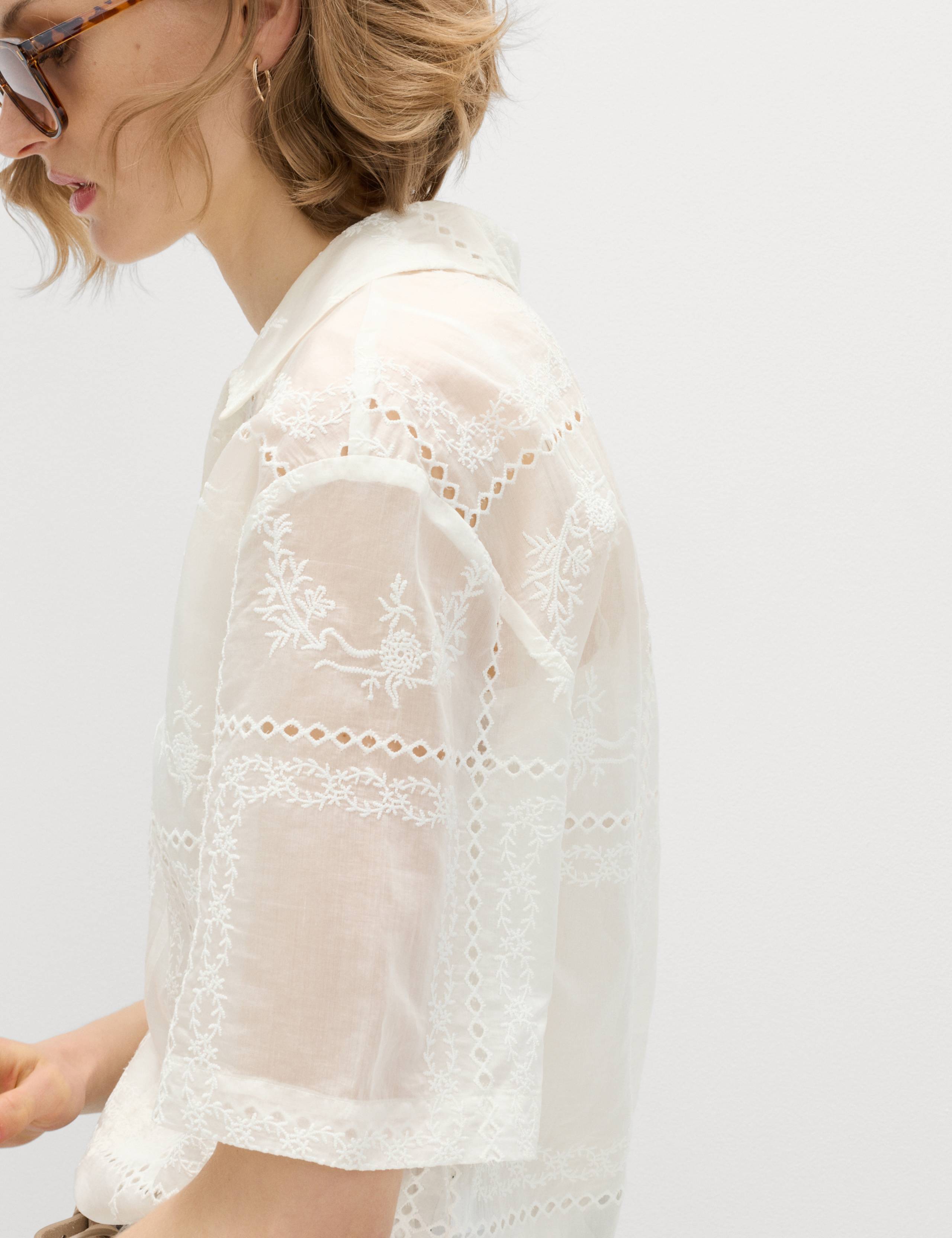 Lyocell Rich Embroidered Collared Top 3 of 5