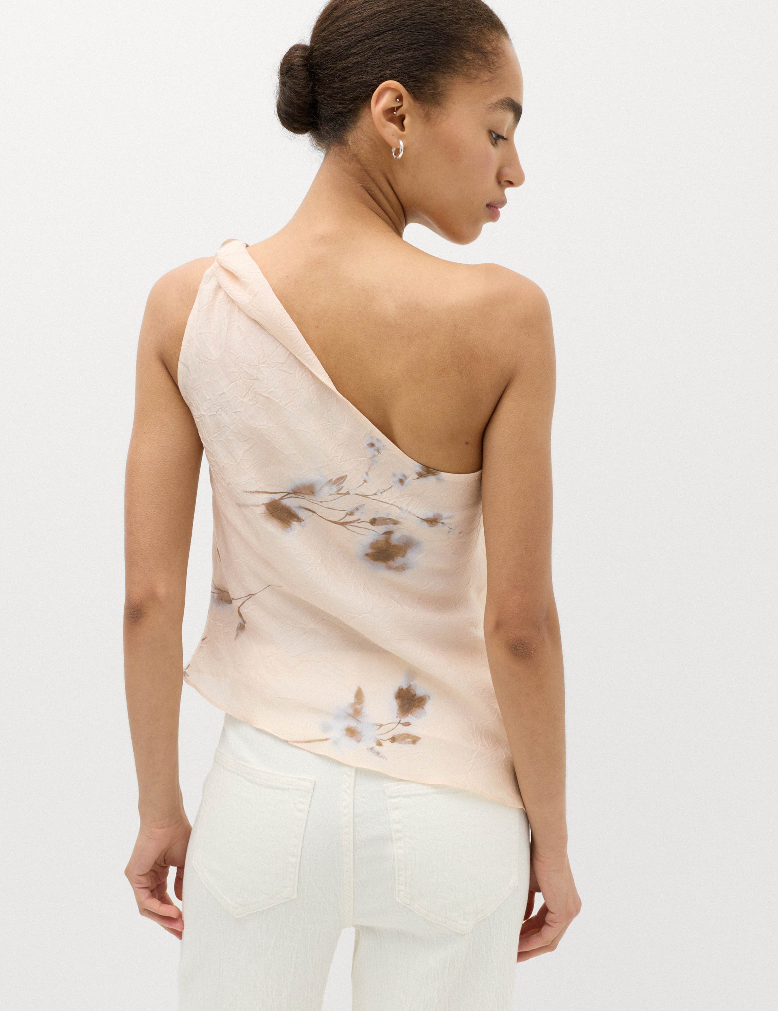 Floral Asymmetrical Top 4 of 6
