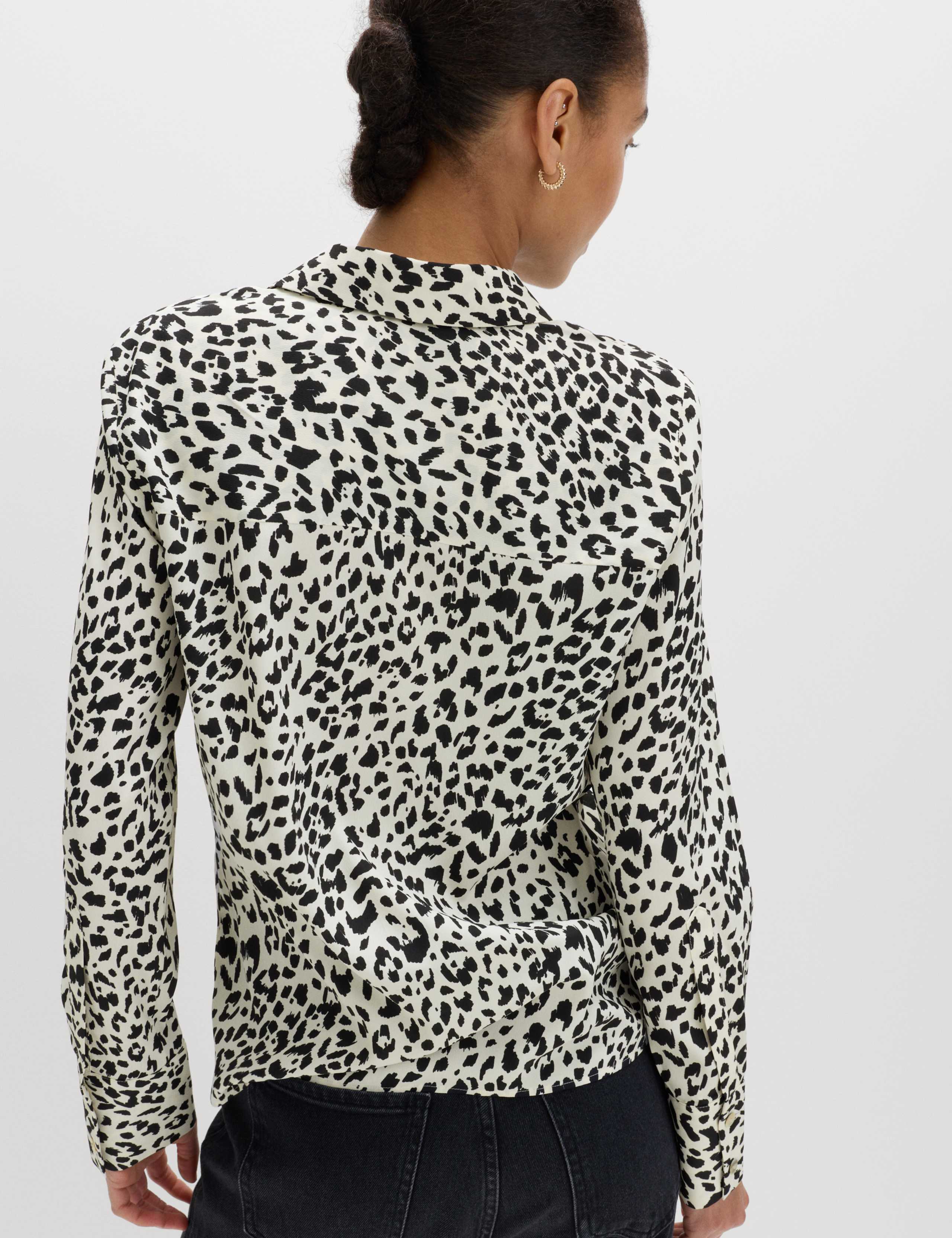Printed Collared Shirt 4 of 5