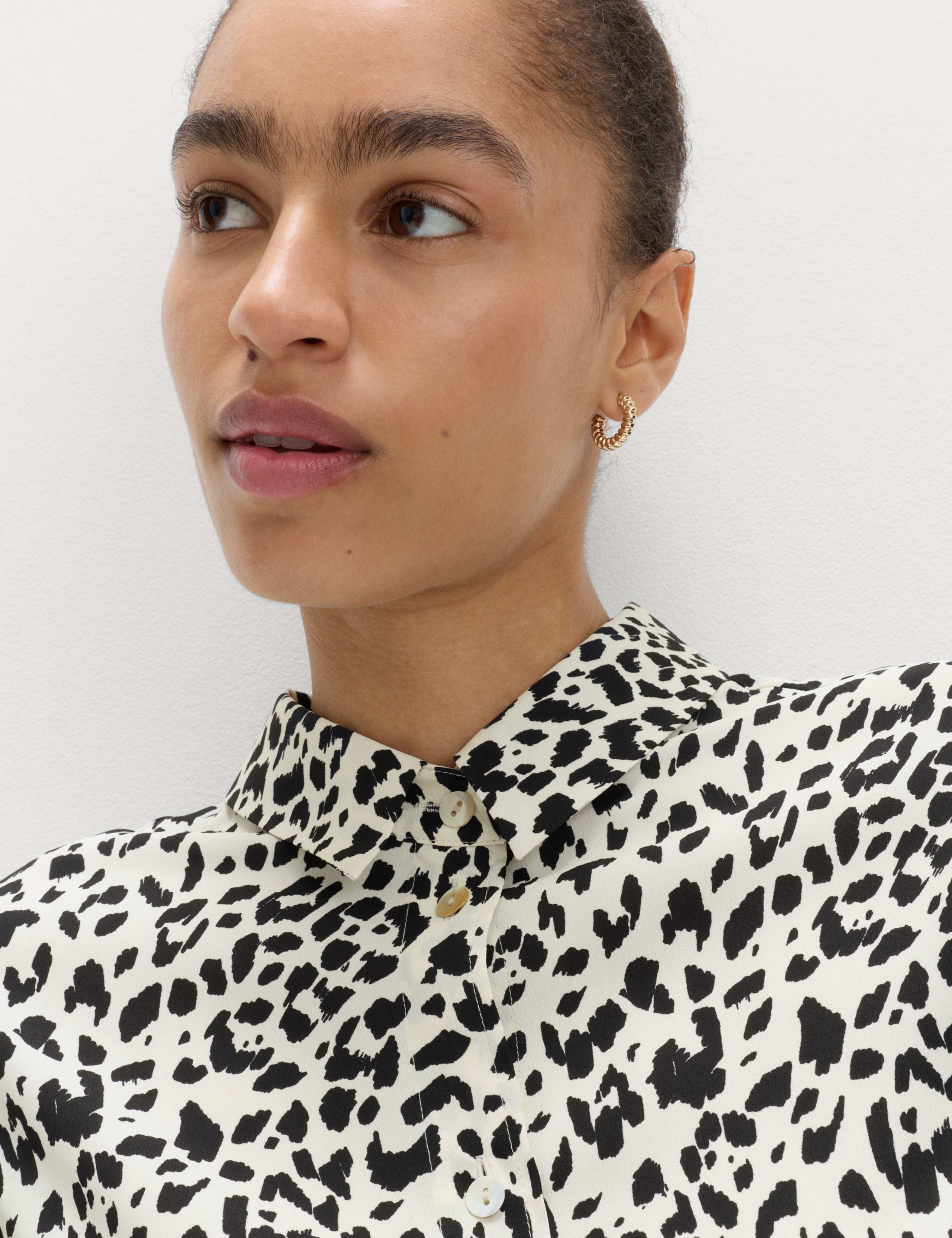 Printed Collared Shirt 5 of 5