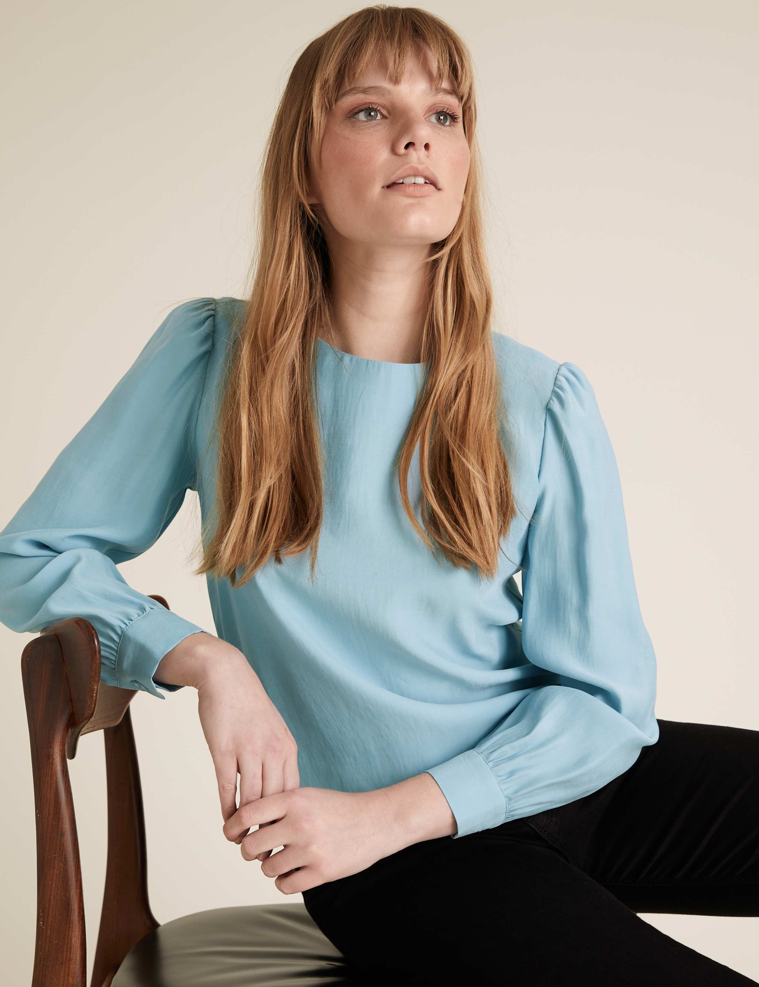Round Neck Long Sleeve Blouse 3 of 6