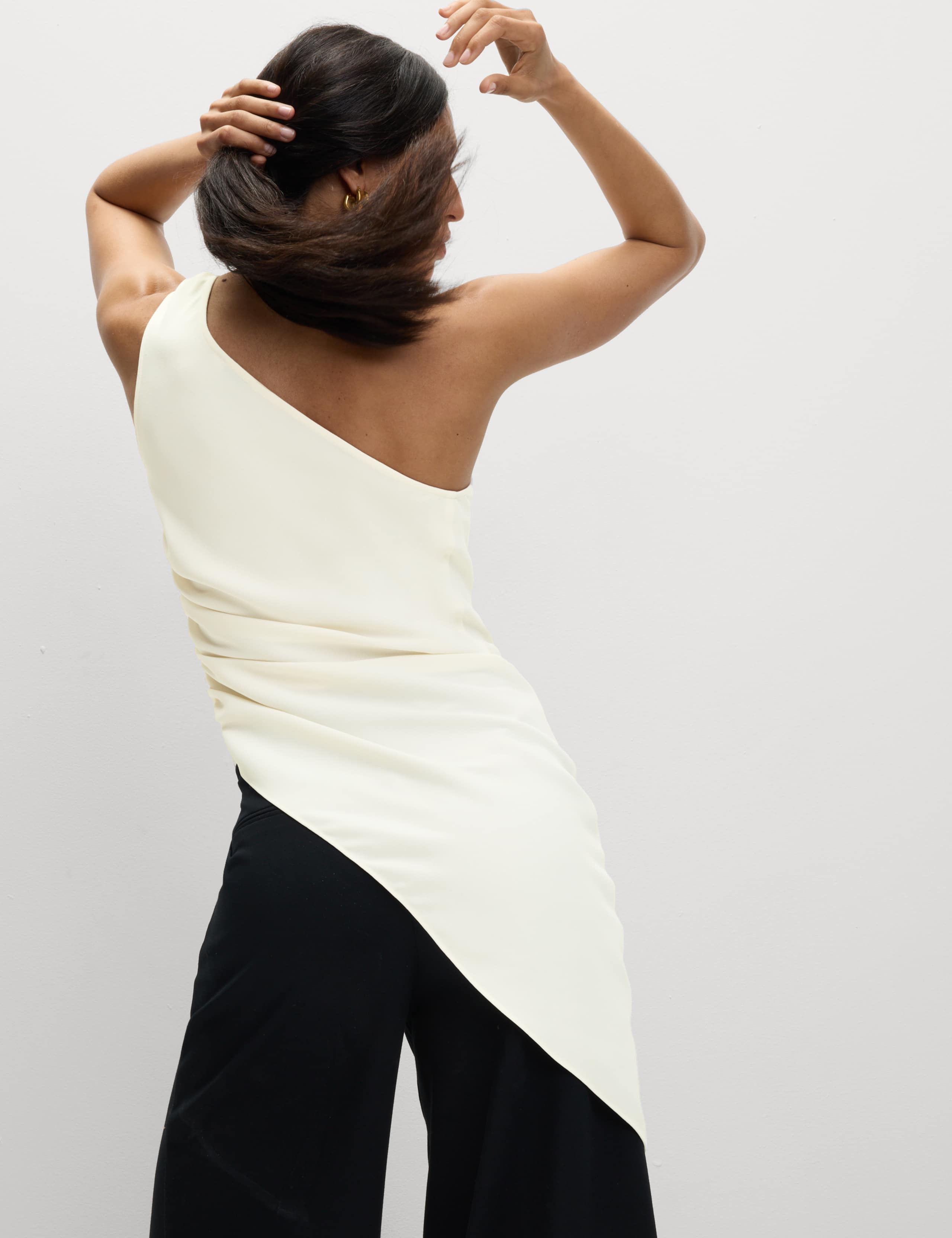 Ruched Hardware Detail Asymmetric Neck Top 6 of 6