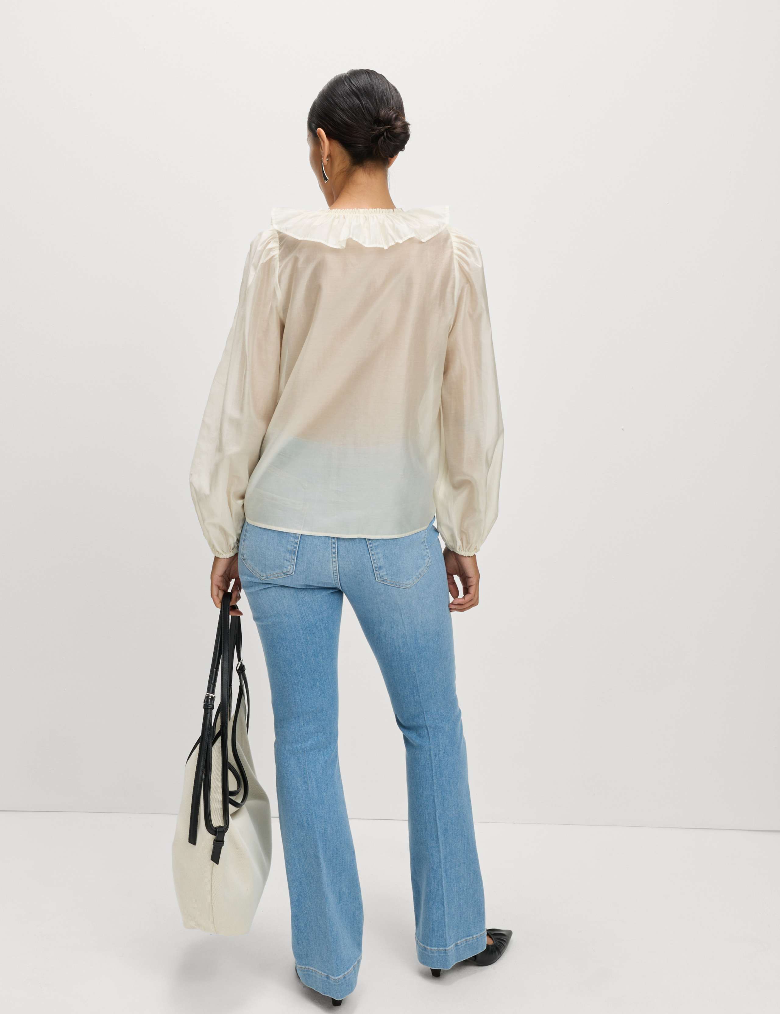 Lyocell Rich Frill Detail V-Neck Top 4 of 6