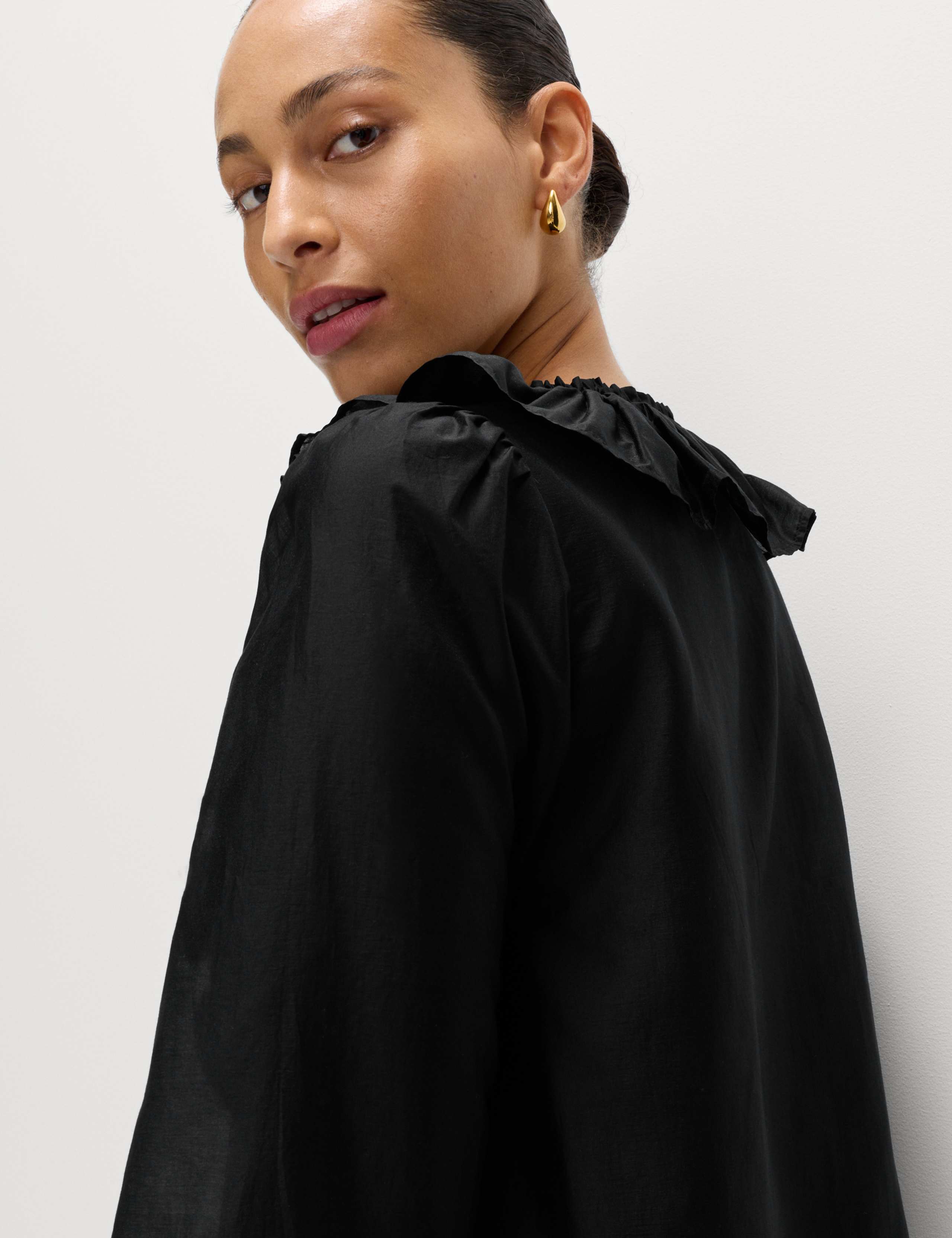 Lyocell Rich Frill Detail V-Neck Top 6 of 6