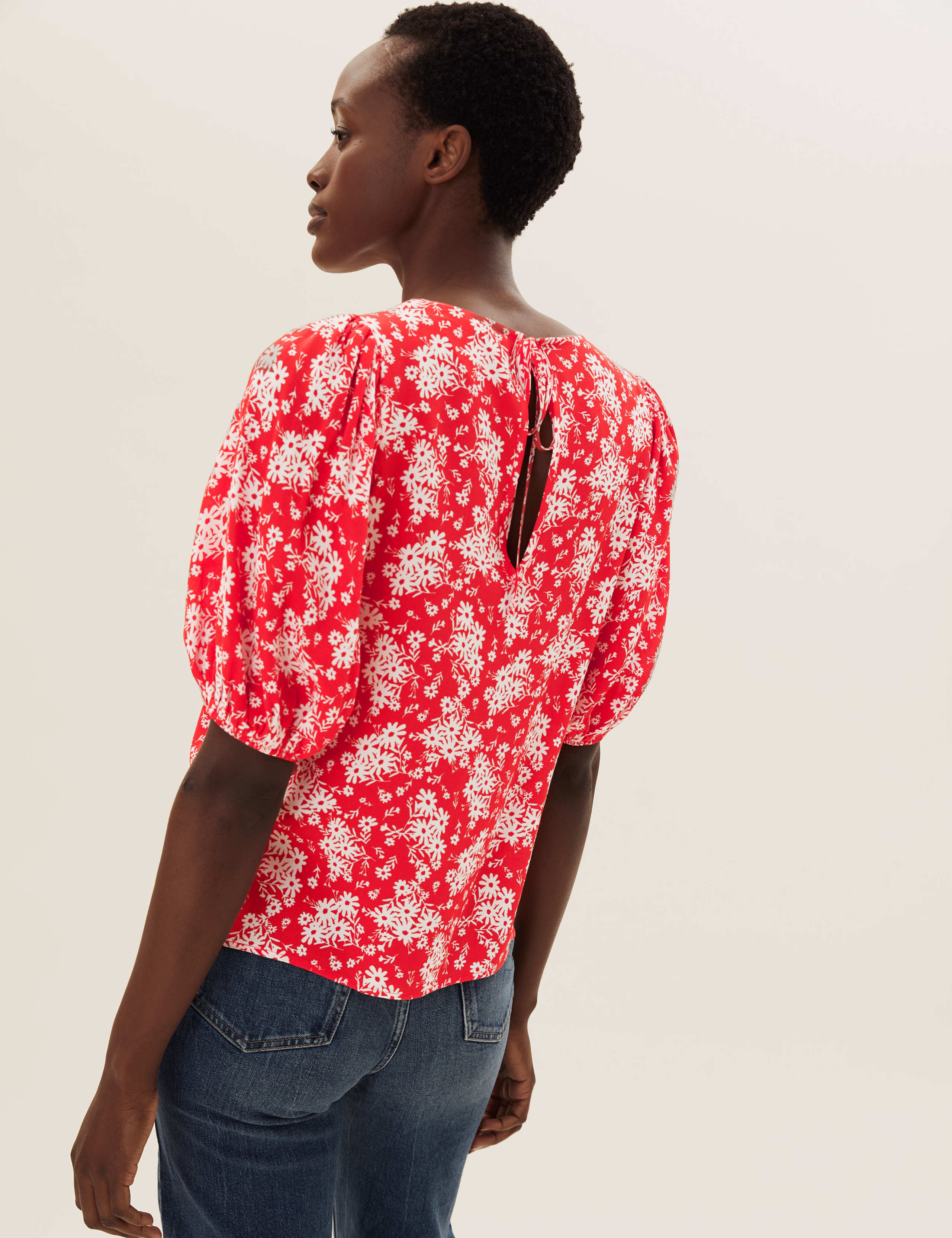 Floral Short Sleeve Blouse 3 of 4
