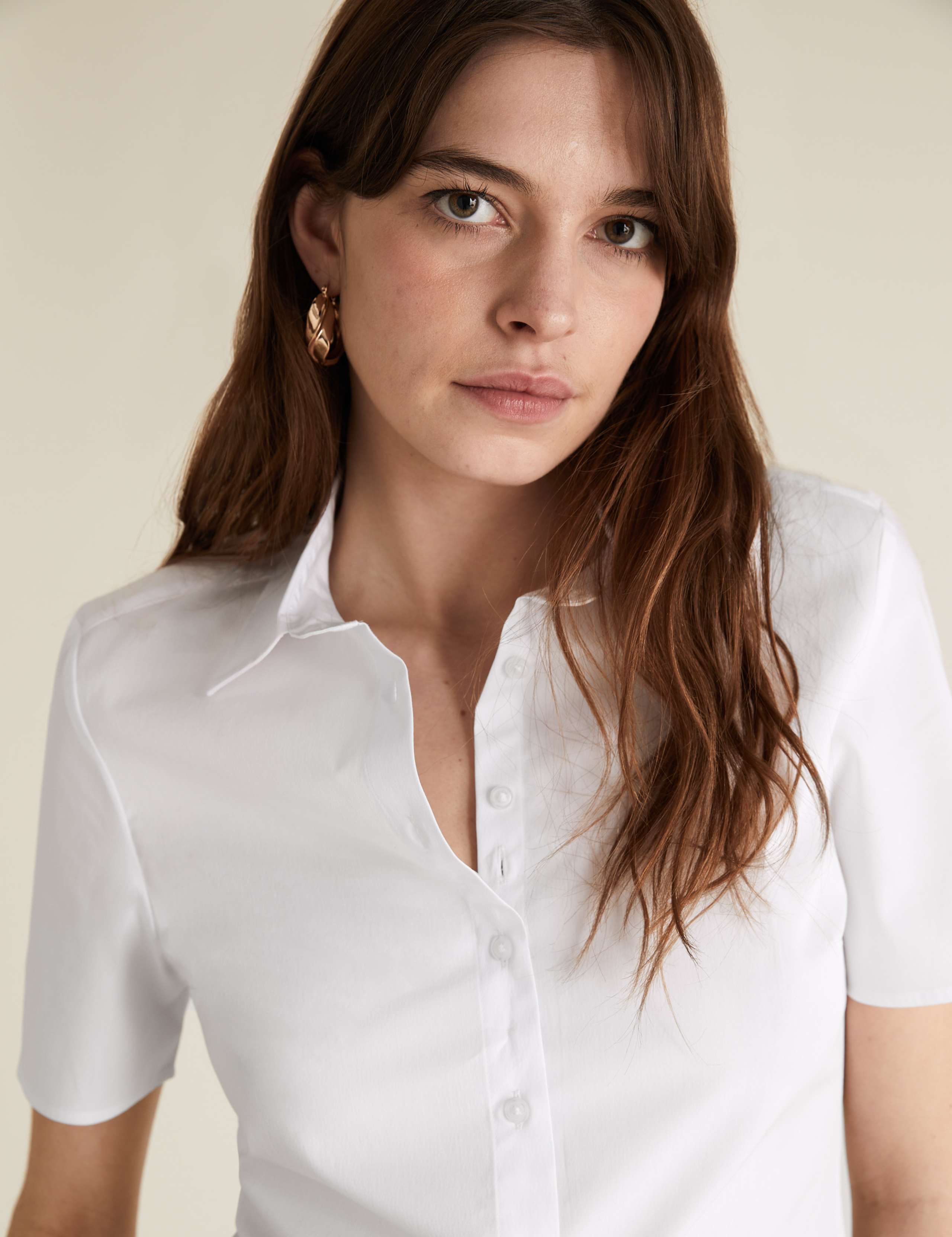 Cotton Rich Fitted Short Sleeve Shirt 3 of 4