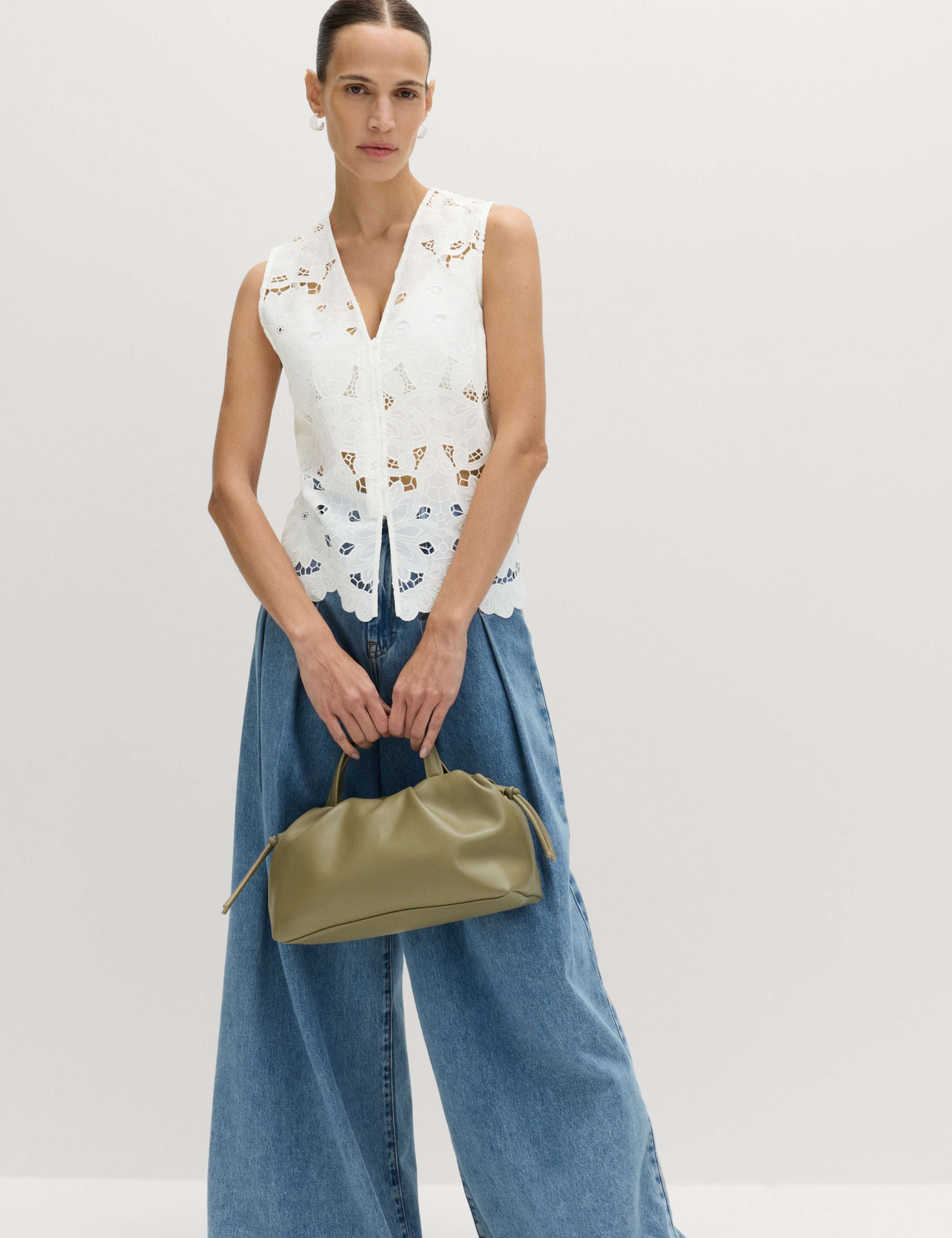 Floral V-neck Cutwork Detail Waistcoat 4 of 6