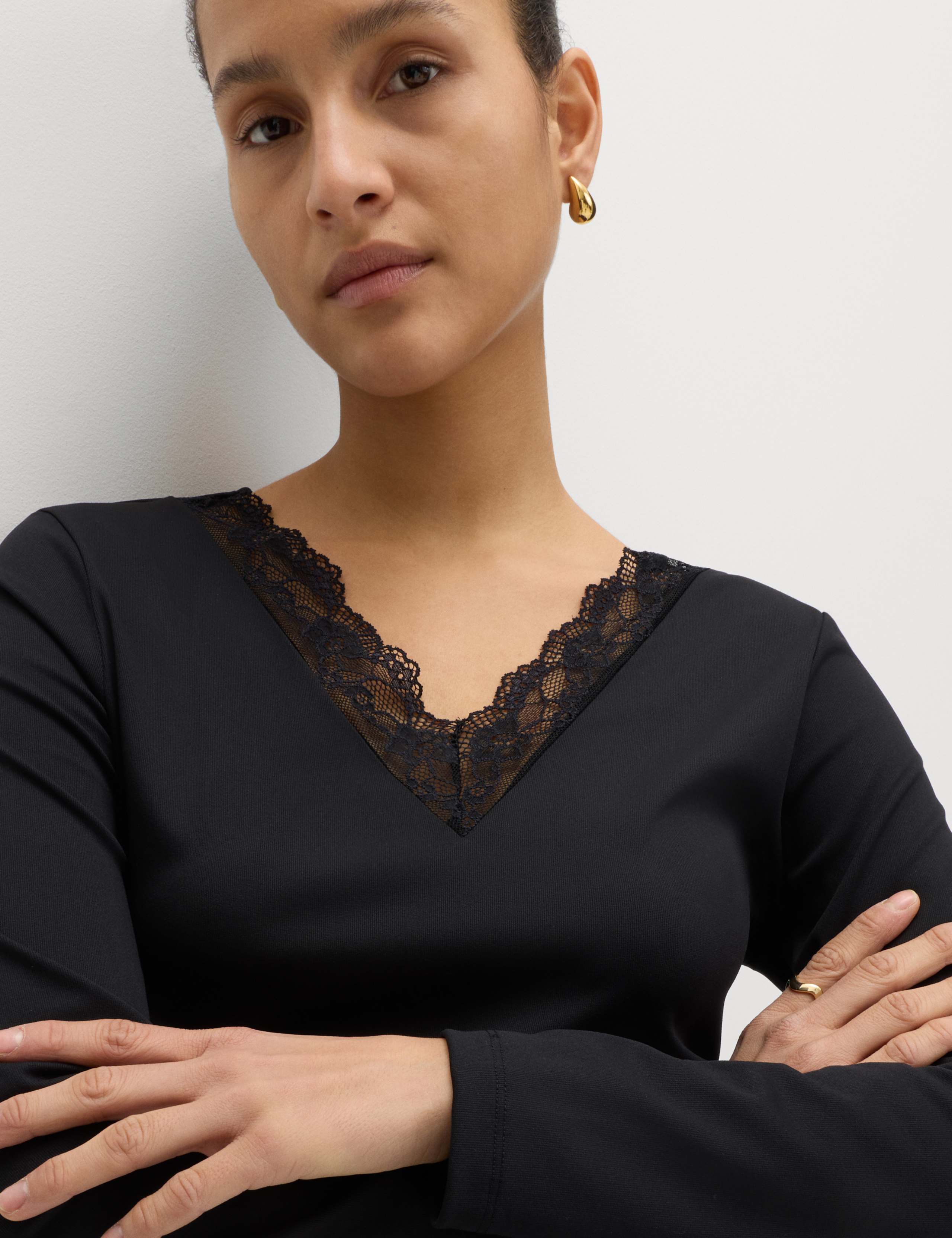 Jersey Lace Insert V-Neck Top 4 of 6