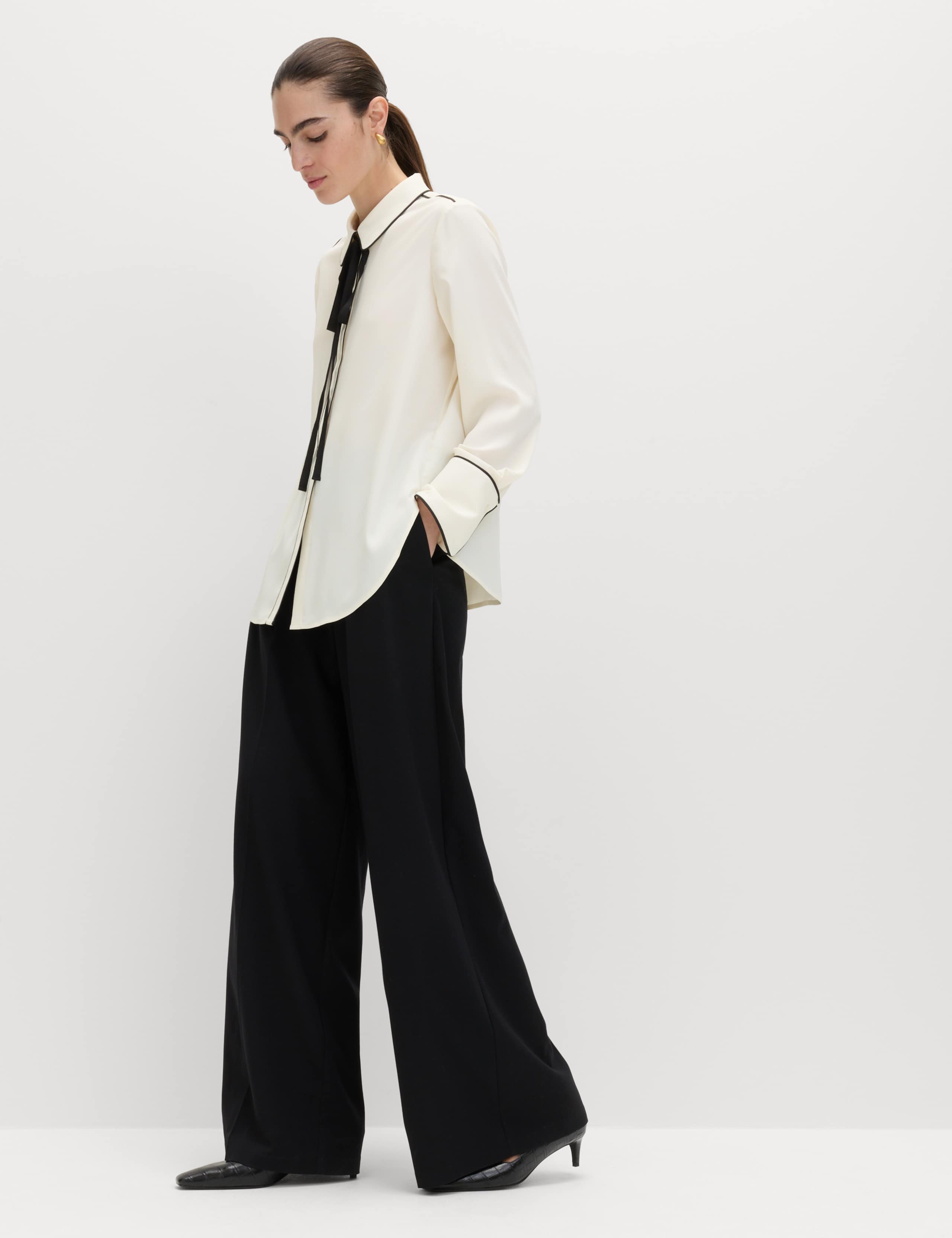 Bow Tie Piped Detail Shirt 5 of 6