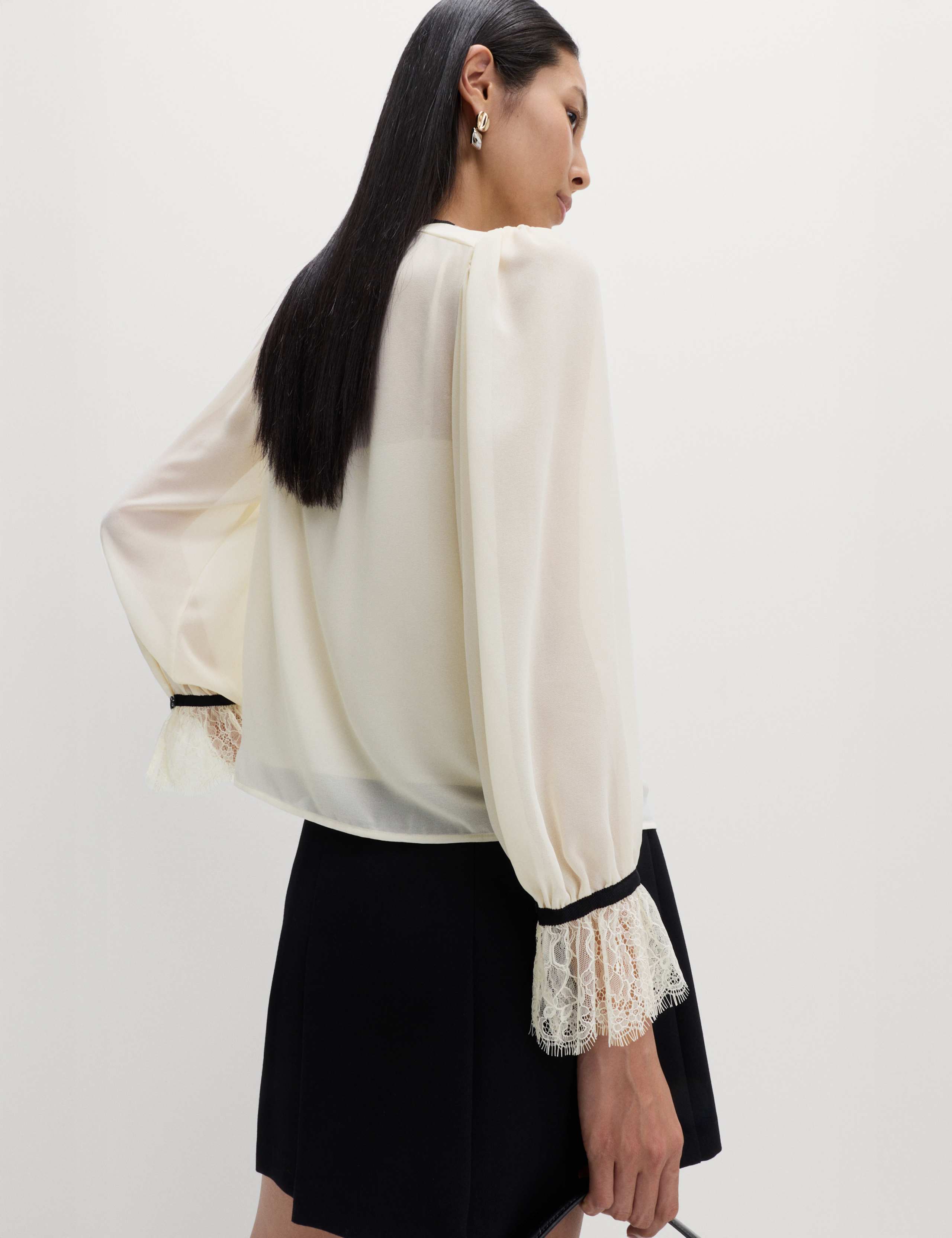 Contrast Tie Neck Frill Sleeve Lace Detail Top 3 of 5