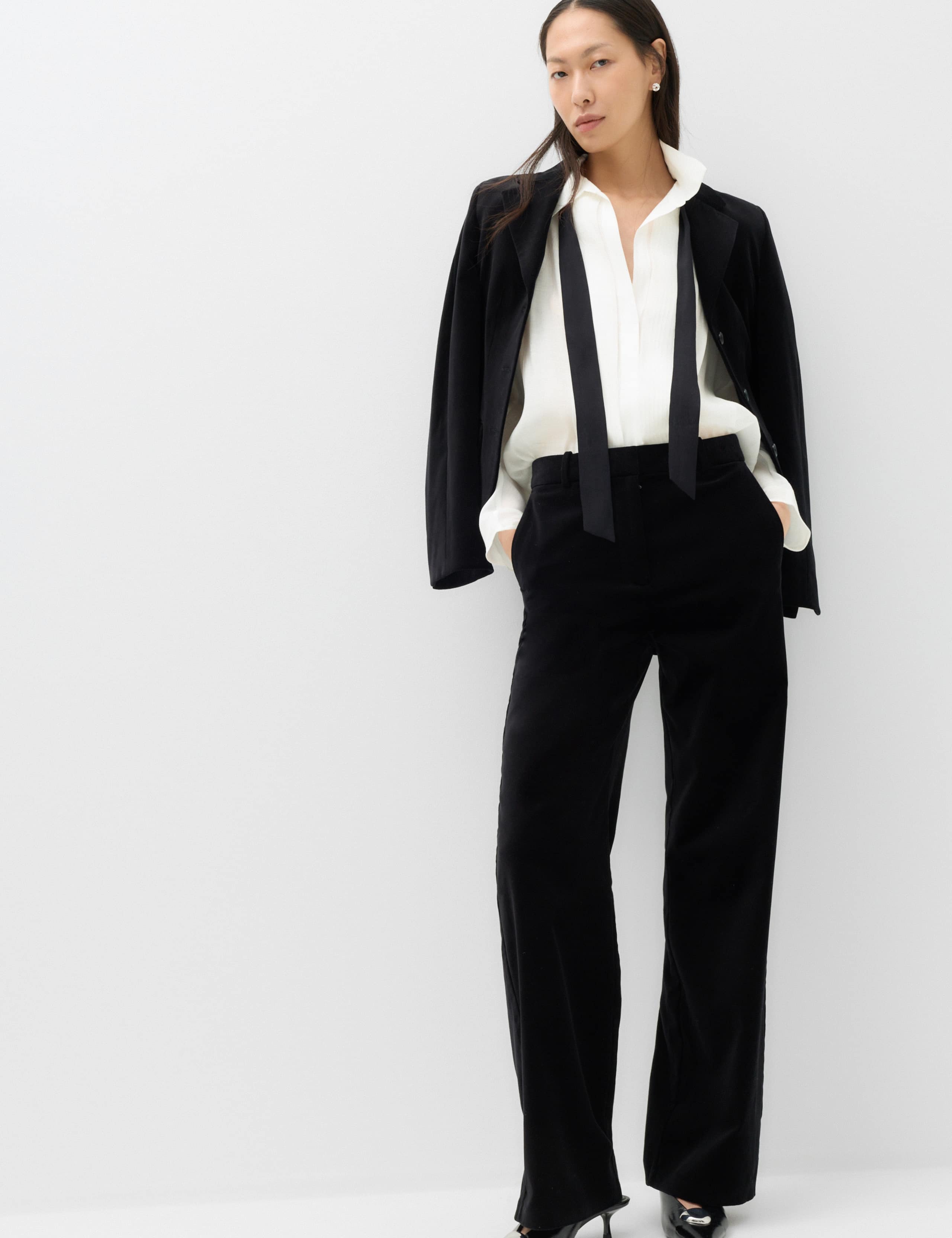 Sheer Collared Pintuck Tie Front Shirt 5 of 7